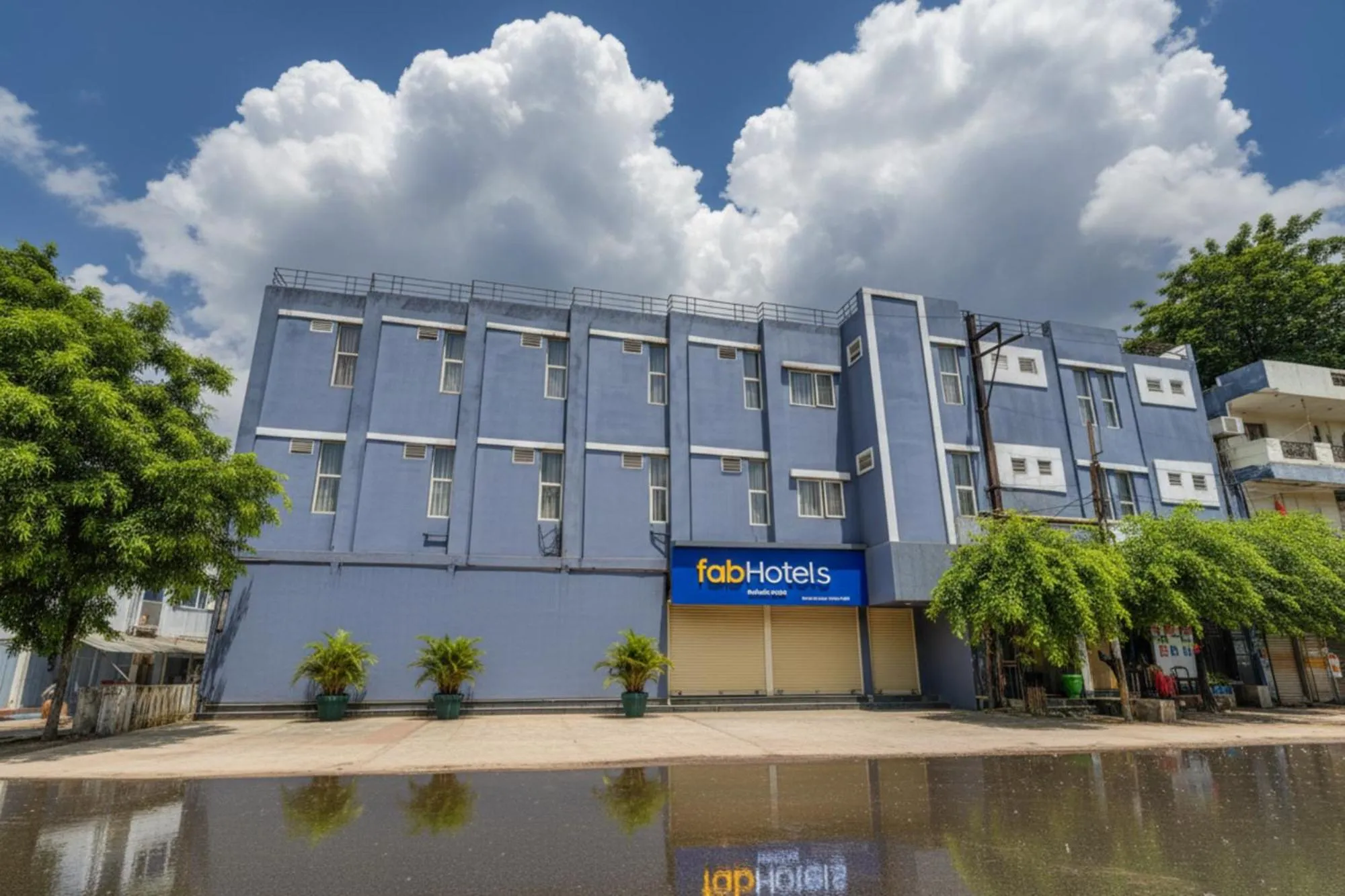 Property building in FabHotel Day2Day