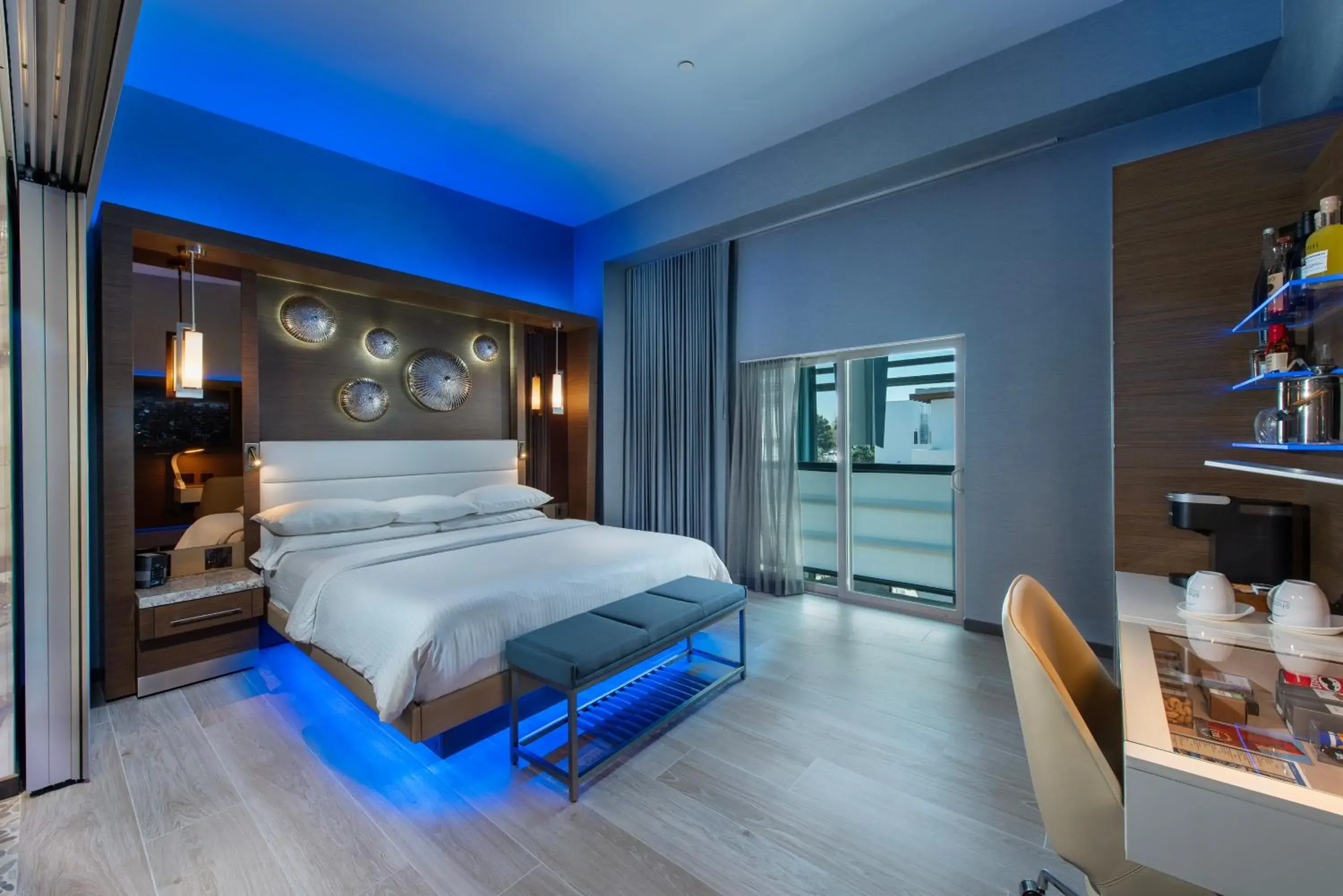 Deluxe Spa West in Shade Hotel Manhattan Beach Deluxe Spa West in Shade Hotel Manhattan Beach