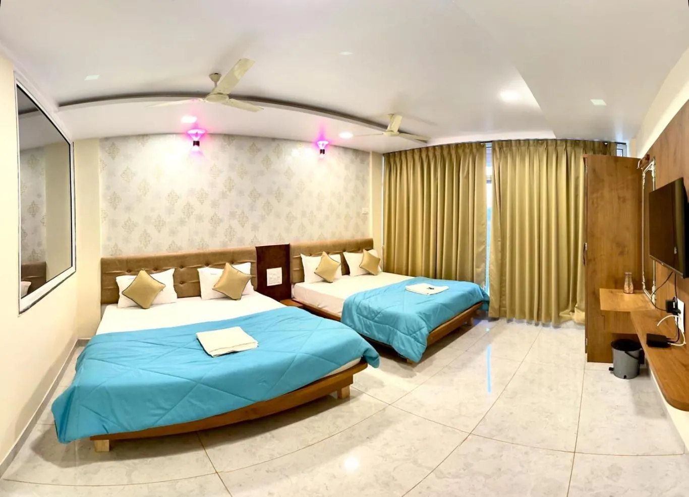 Photo of the whole room, Bed in Shivshrushti Agro Tourism & River Camp Tapola