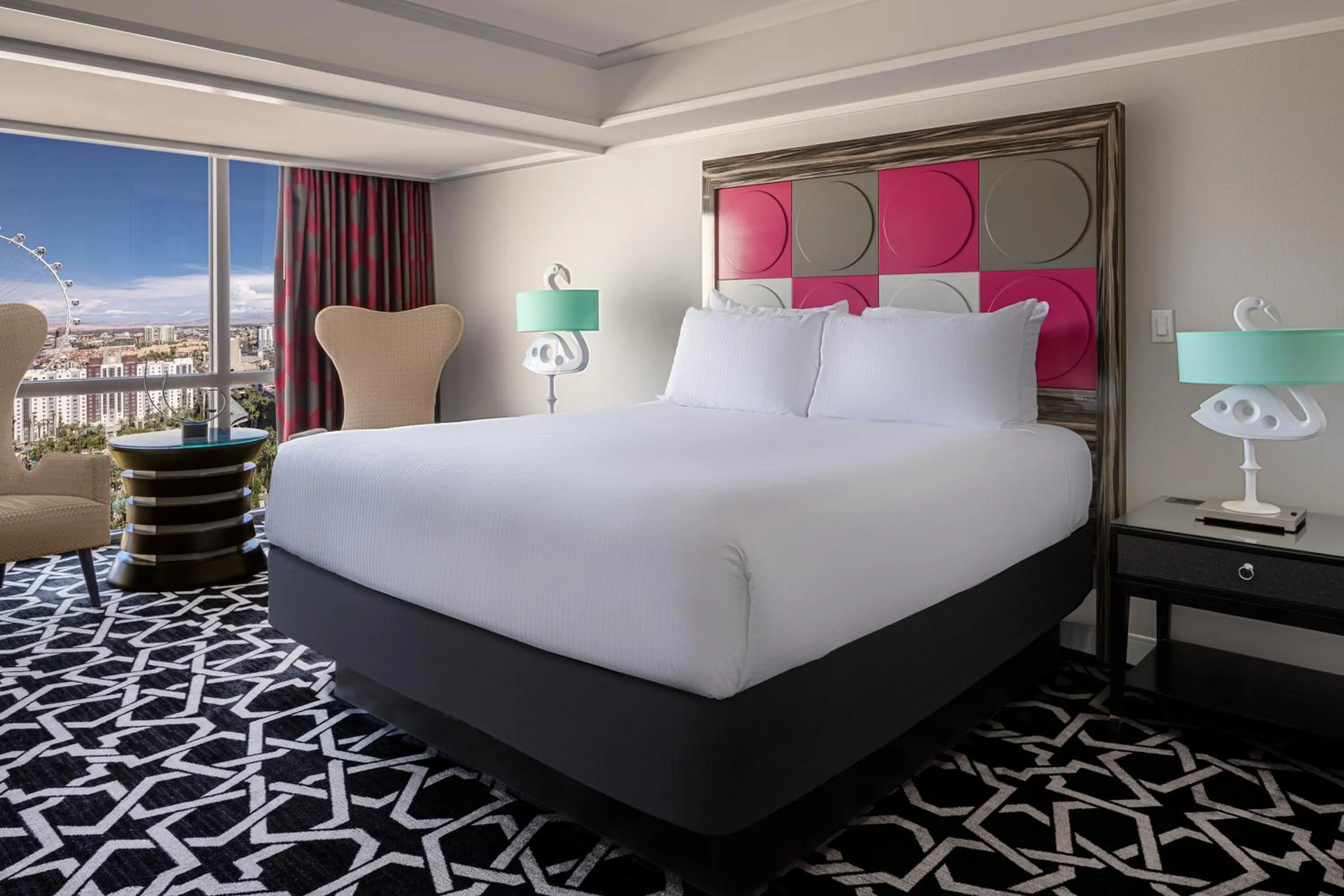 Bedroom, Bed in Flamingo Las Vegas Hotel & Casino