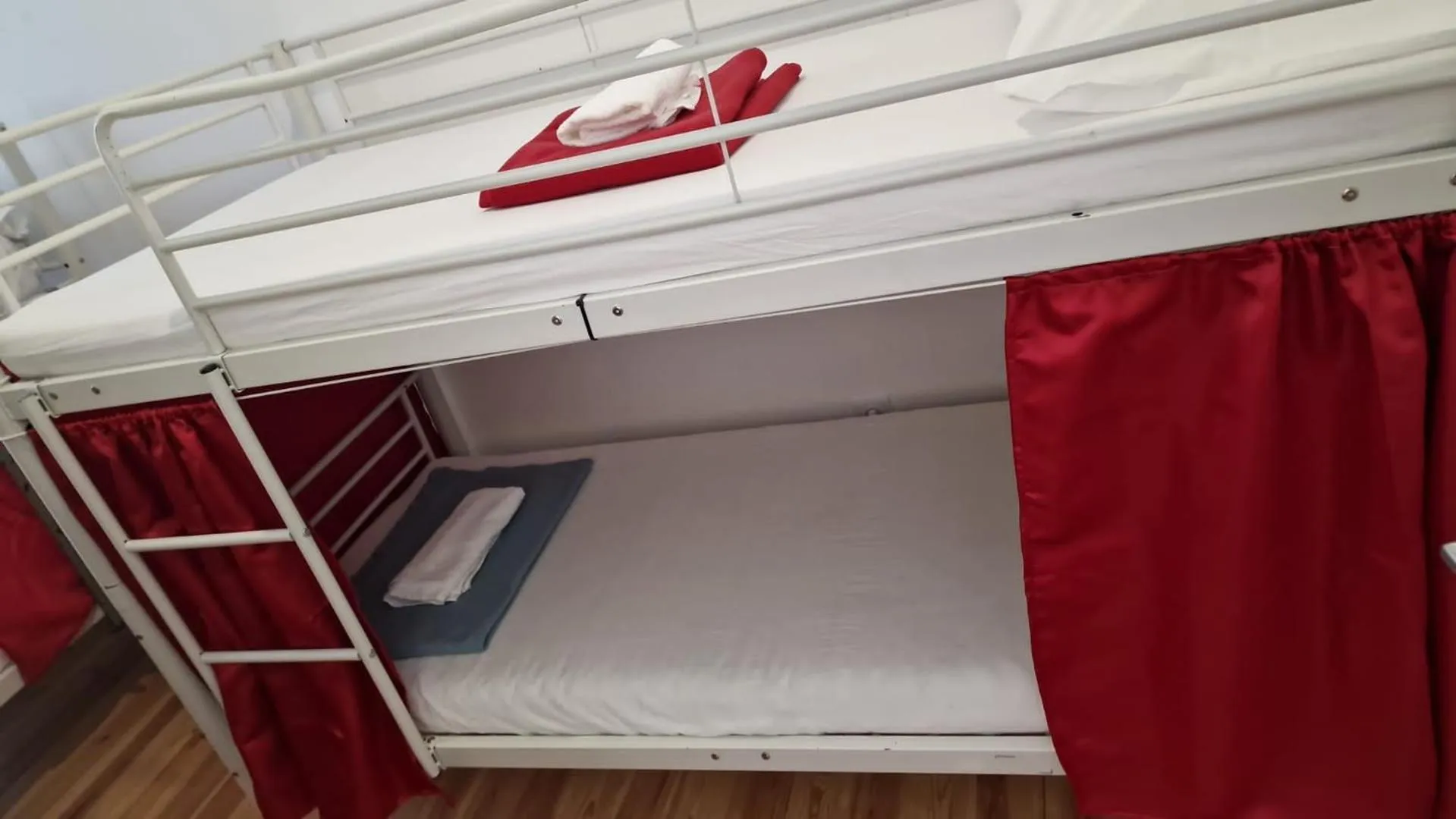 Bed in D&N Hospedagem Lisboa