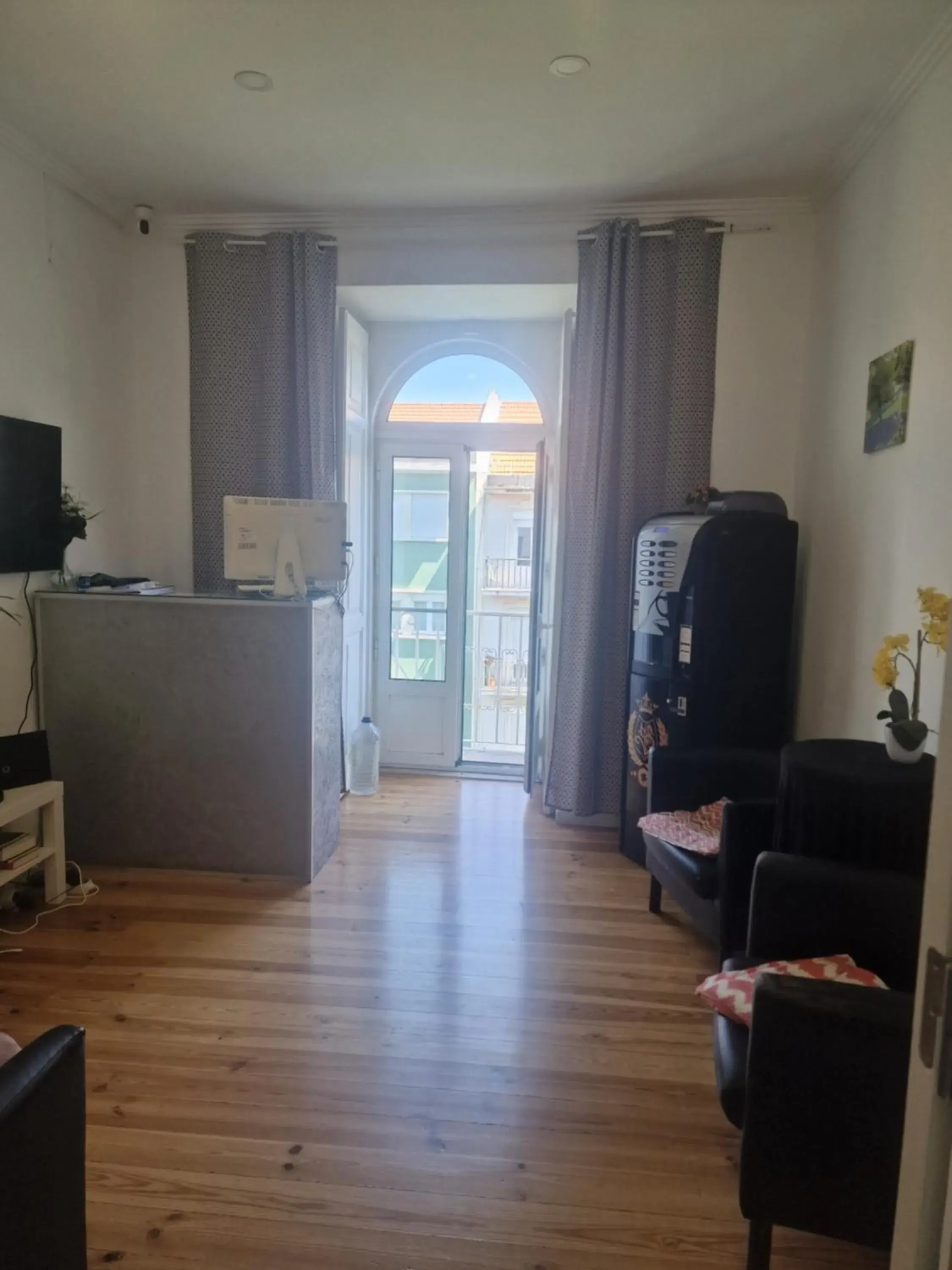 Bunk Bed in Mixed Dormitory Room in D&N Hospedagem Lisboa Bunk Bed in Mixed Dormitory Room in D&N Hospedagem Lisboa