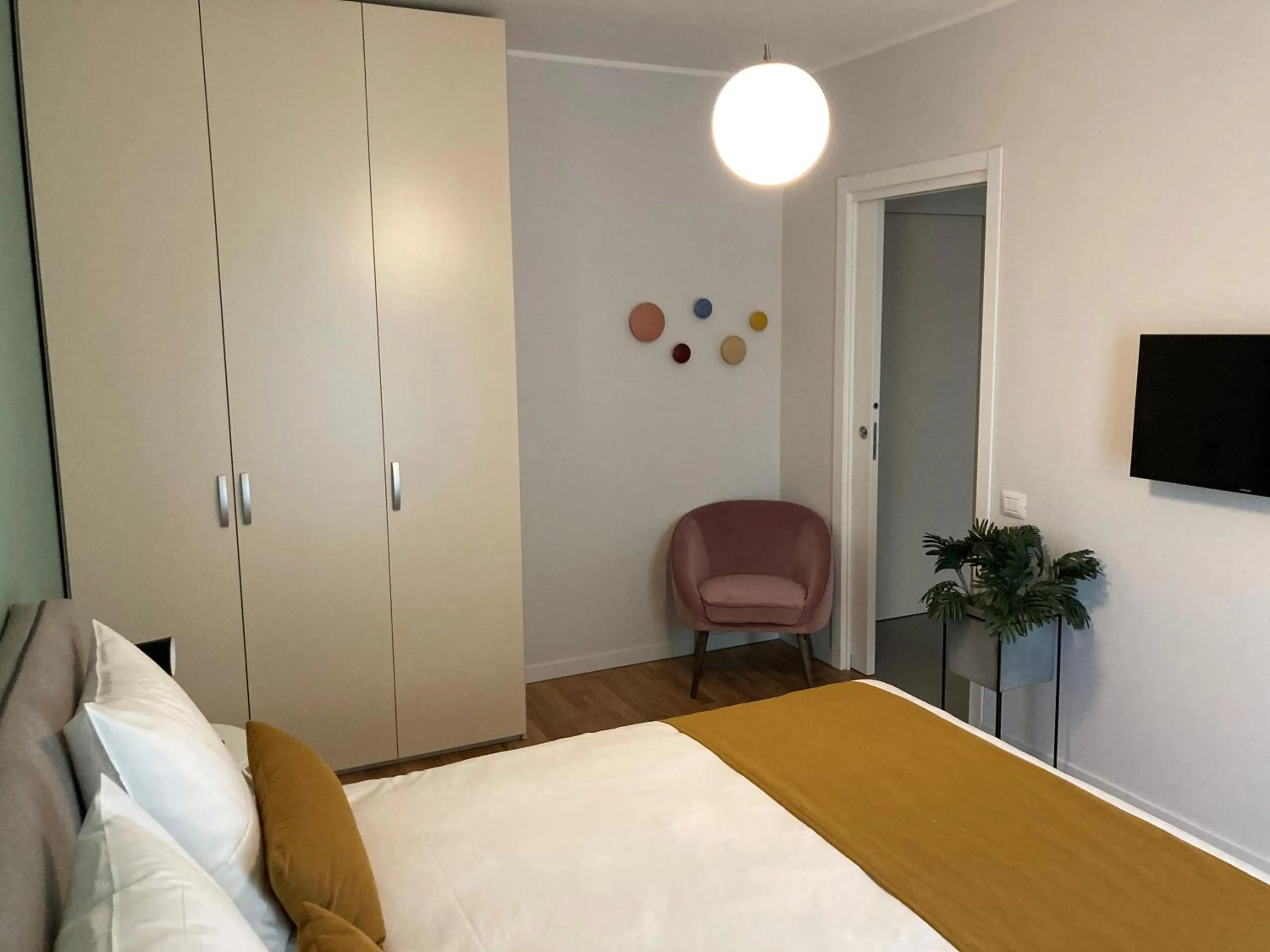 Bedroom, Bed in Quarto Verde