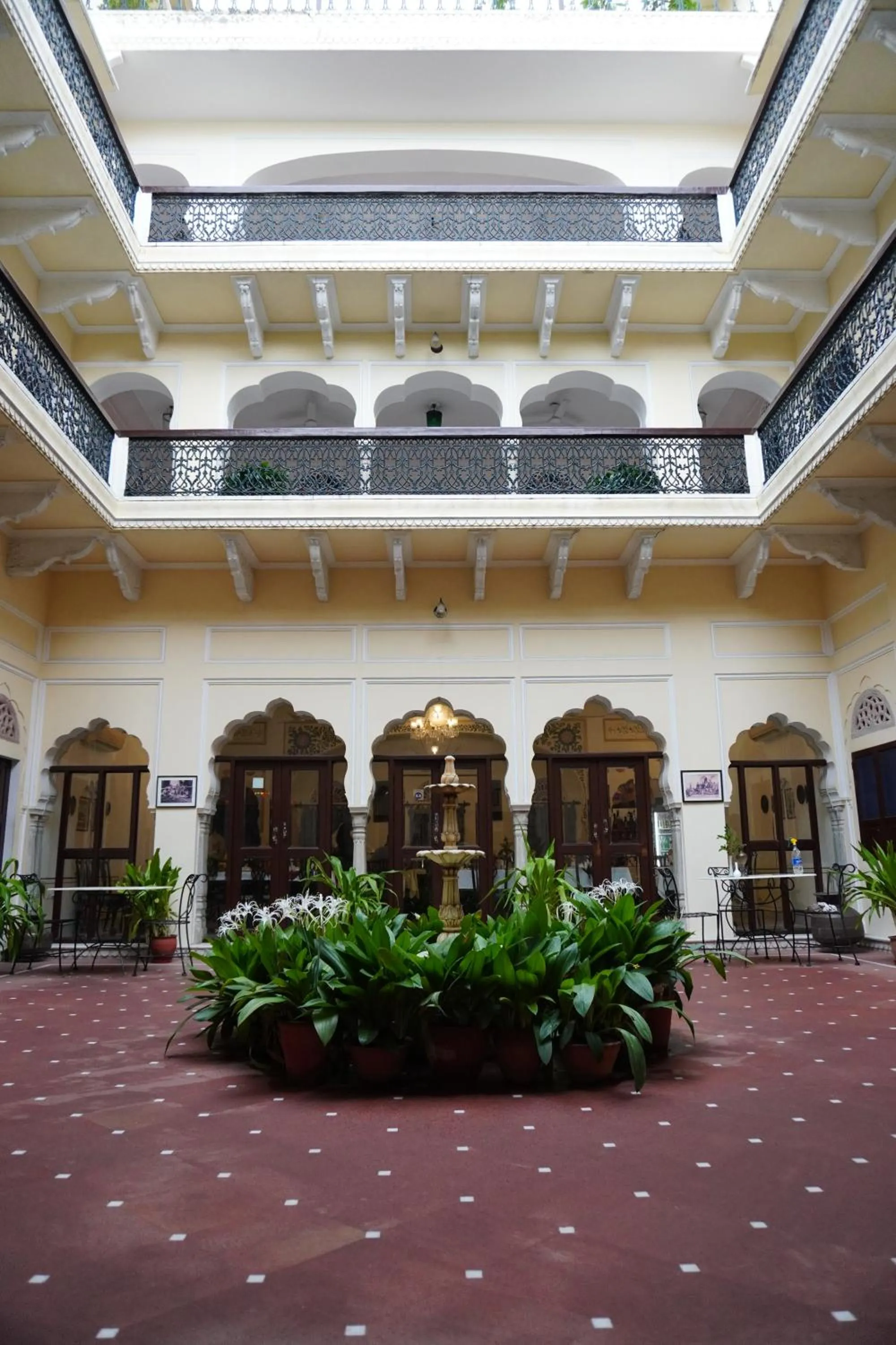 Day in Khandela Haveli - a Boutique Heritage Hotel