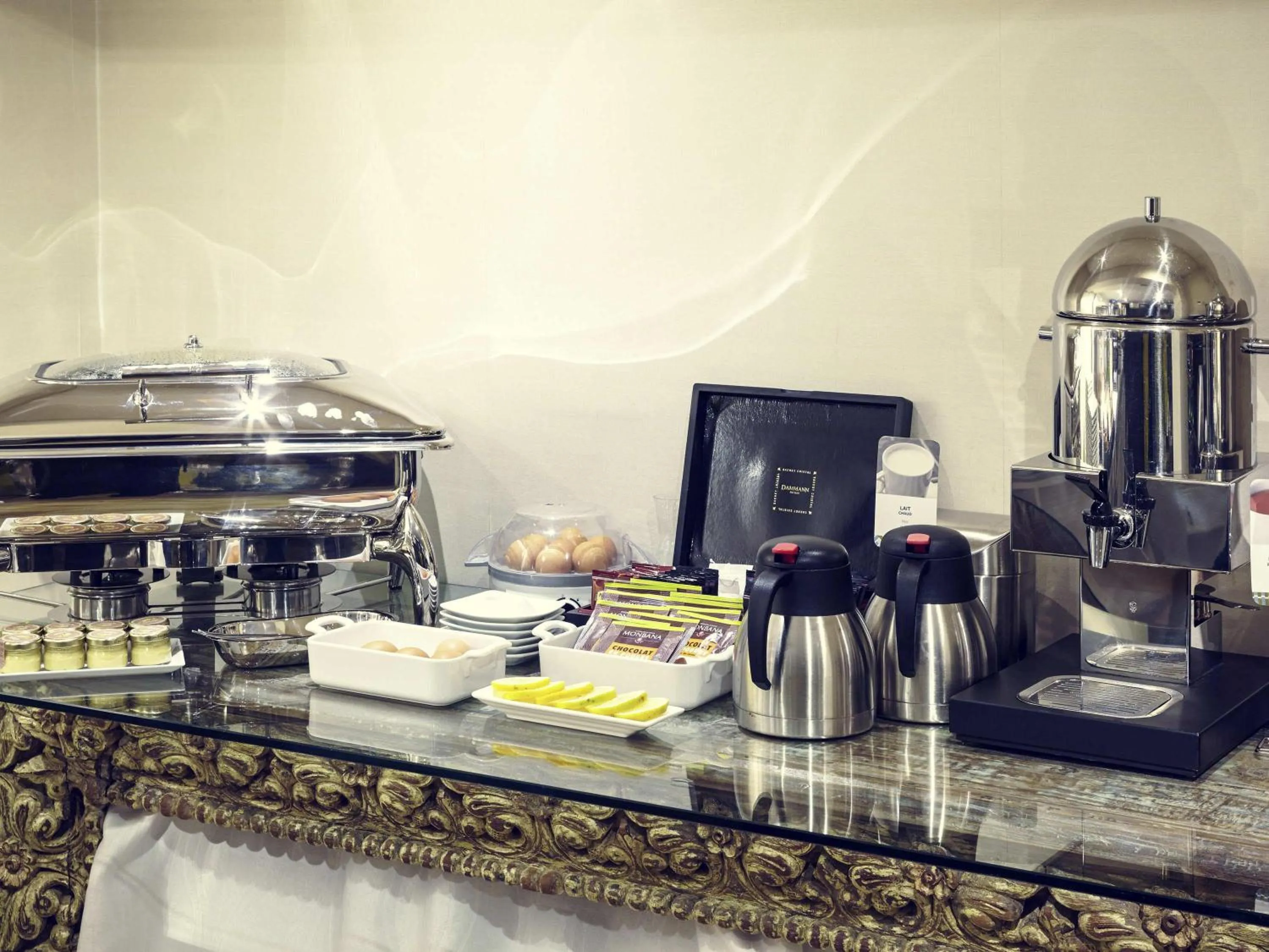 Breakfast in Mercure Paris Bastille Saint Antoine