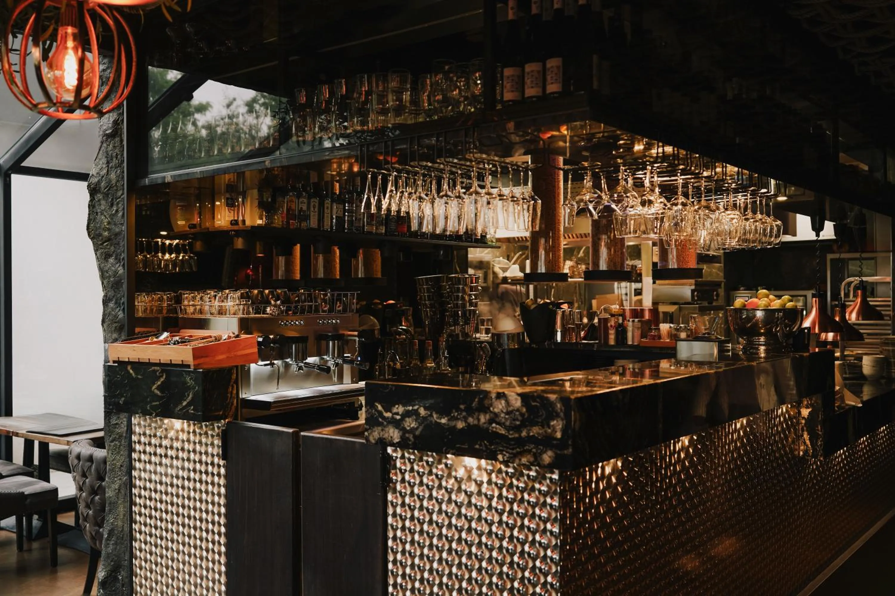 Lounge or bar in Art Suites Boutique Hotel - Krakow Center