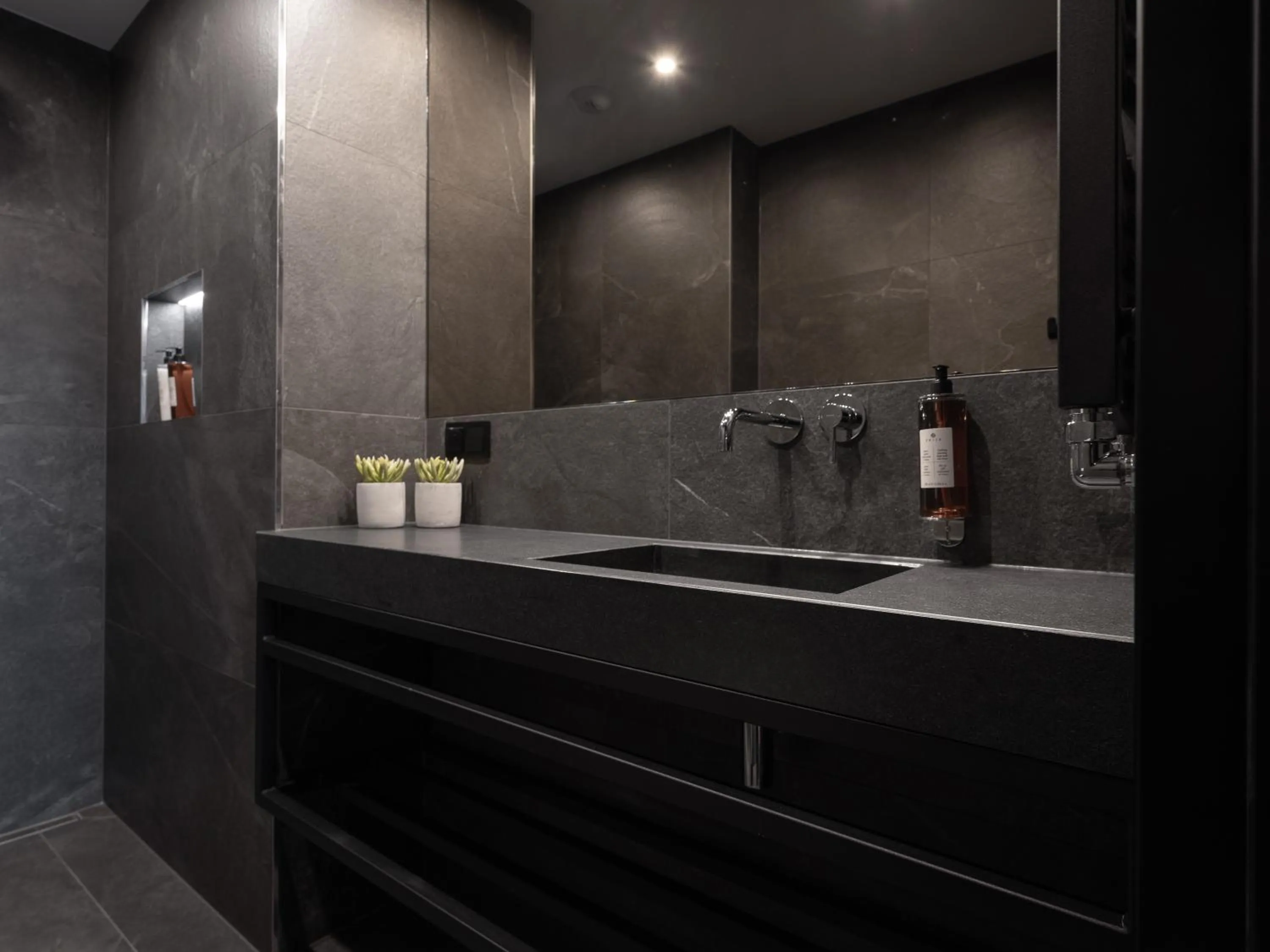 Bathroom in Art Suites Boutique Hotel - Krakow Center