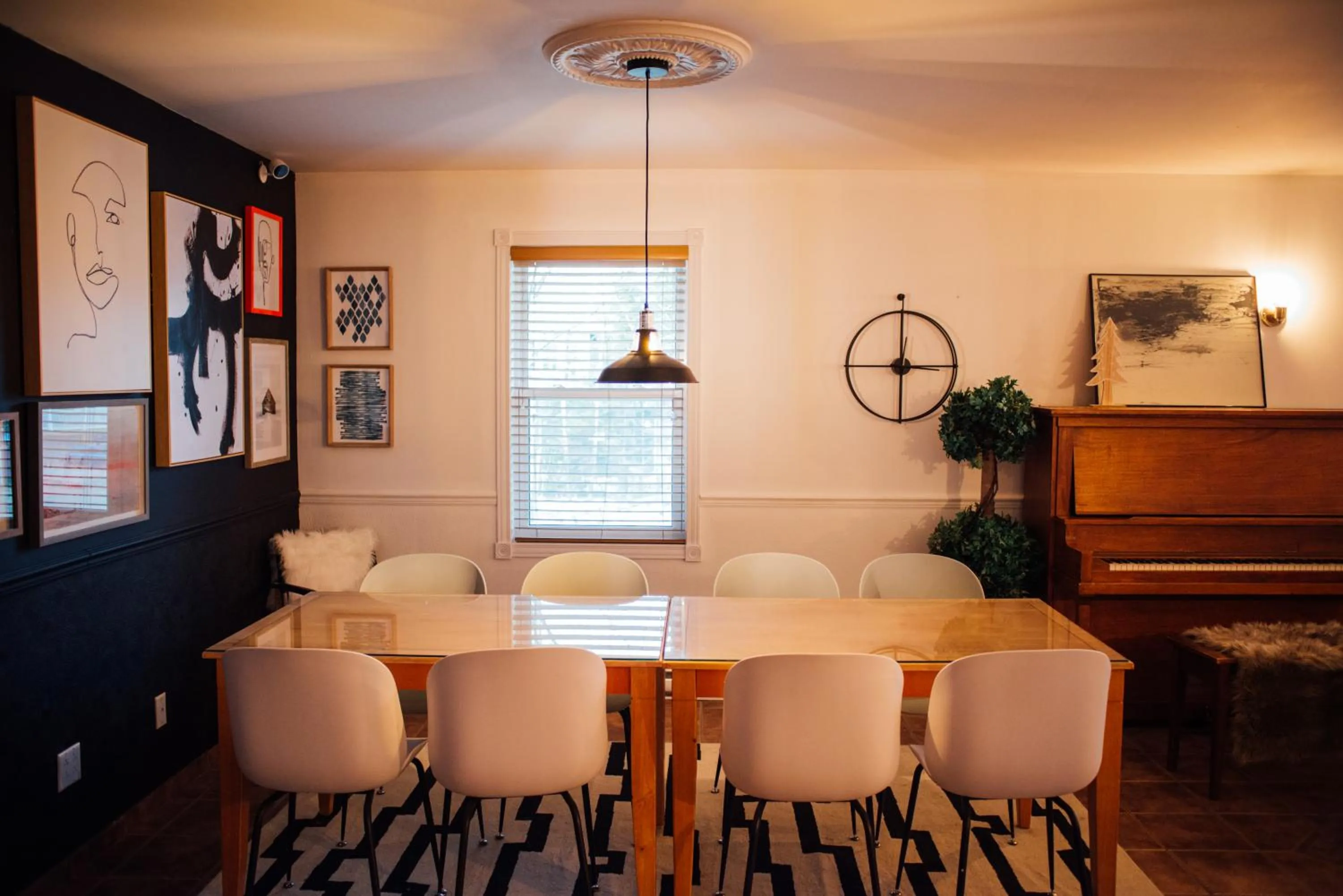 Dining area in Maison de Vébron