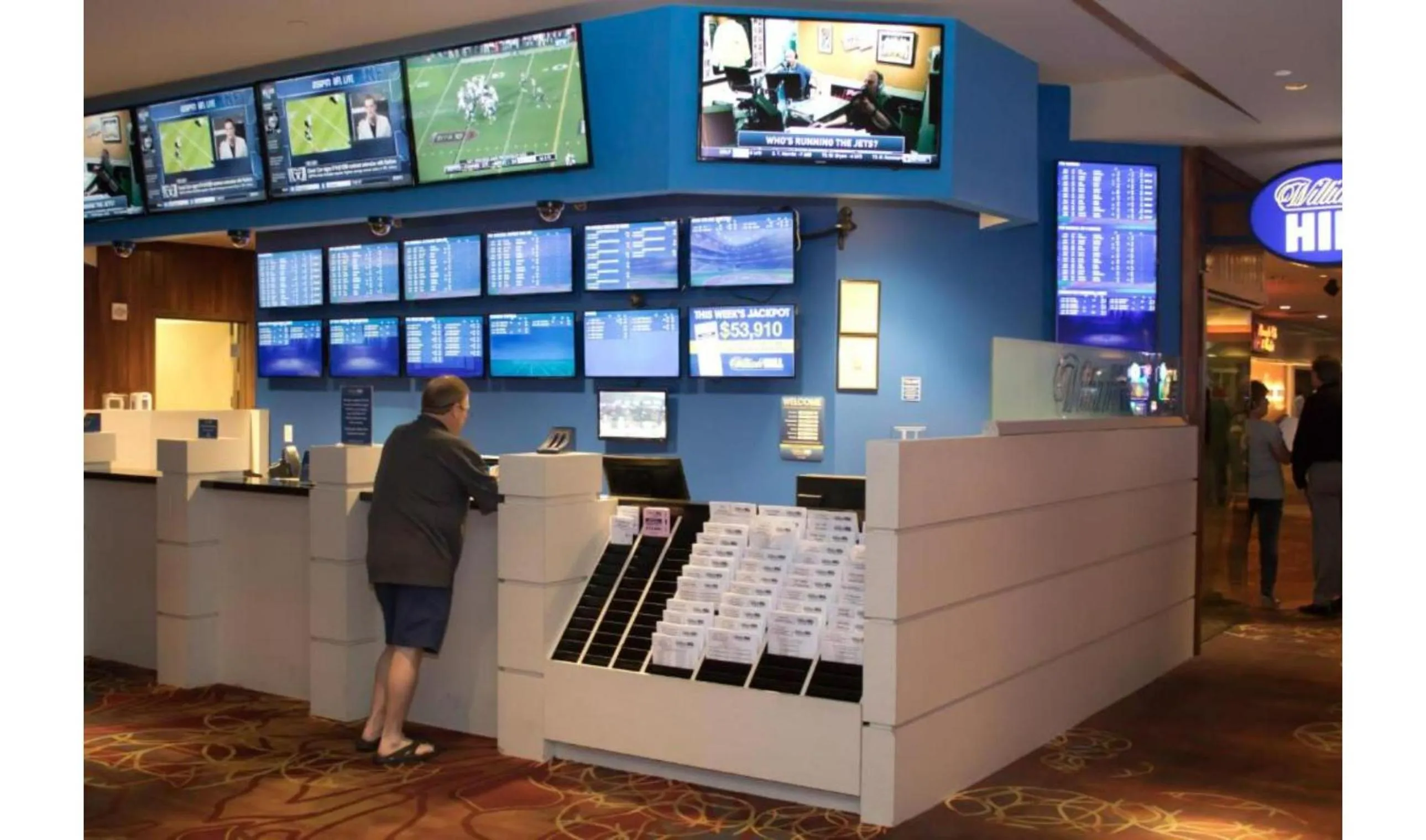 Lobby or reception in OYO Hotel and Casino Las Vegas