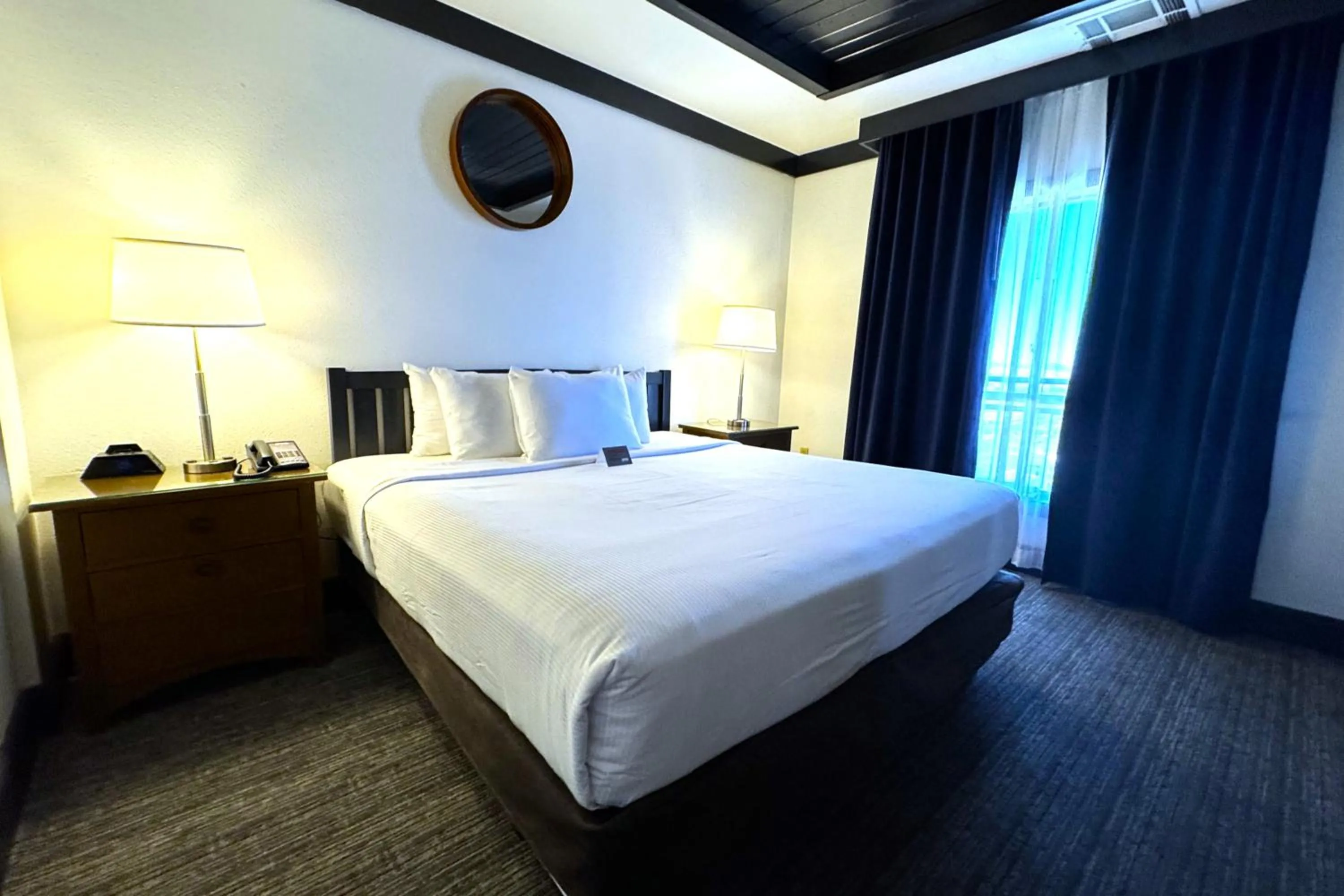 Bedroom, Bed in OYO Hotel and Casino Las Vegas