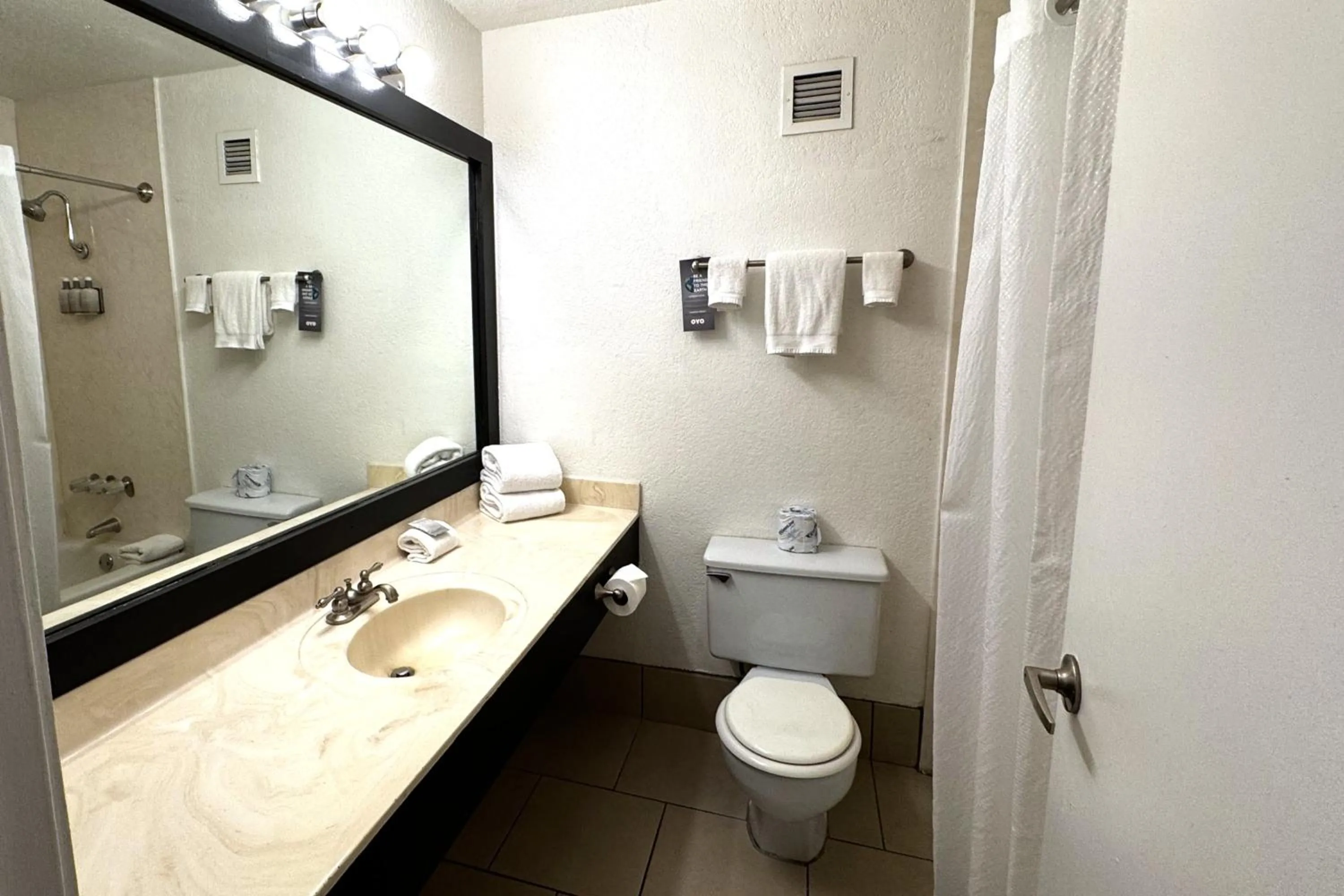 Bathroom in OYO Hotel and Casino Las Vegas