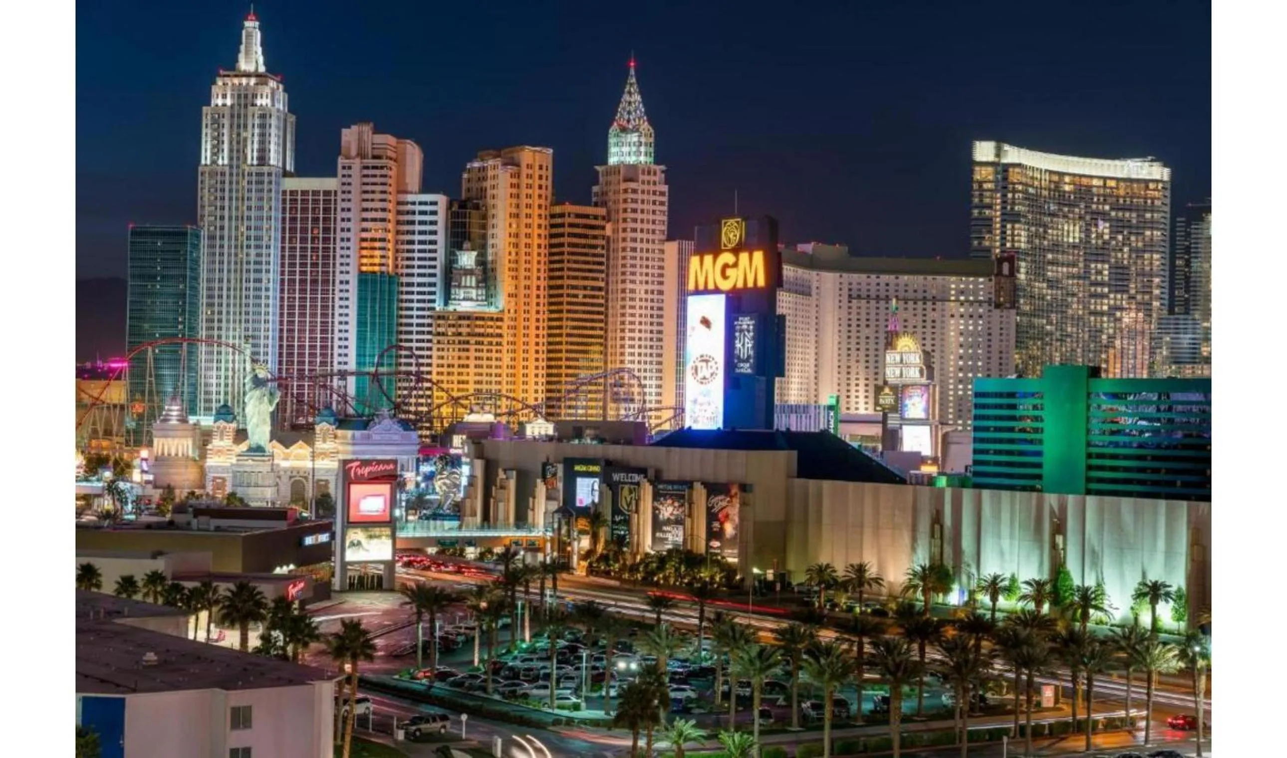 Property building in OYO Hotel and Casino Las Vegas