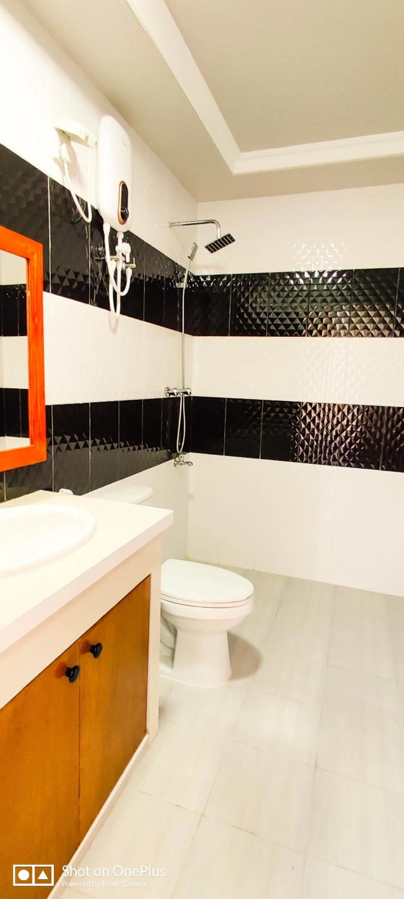 Toilet in Athens View Hotel