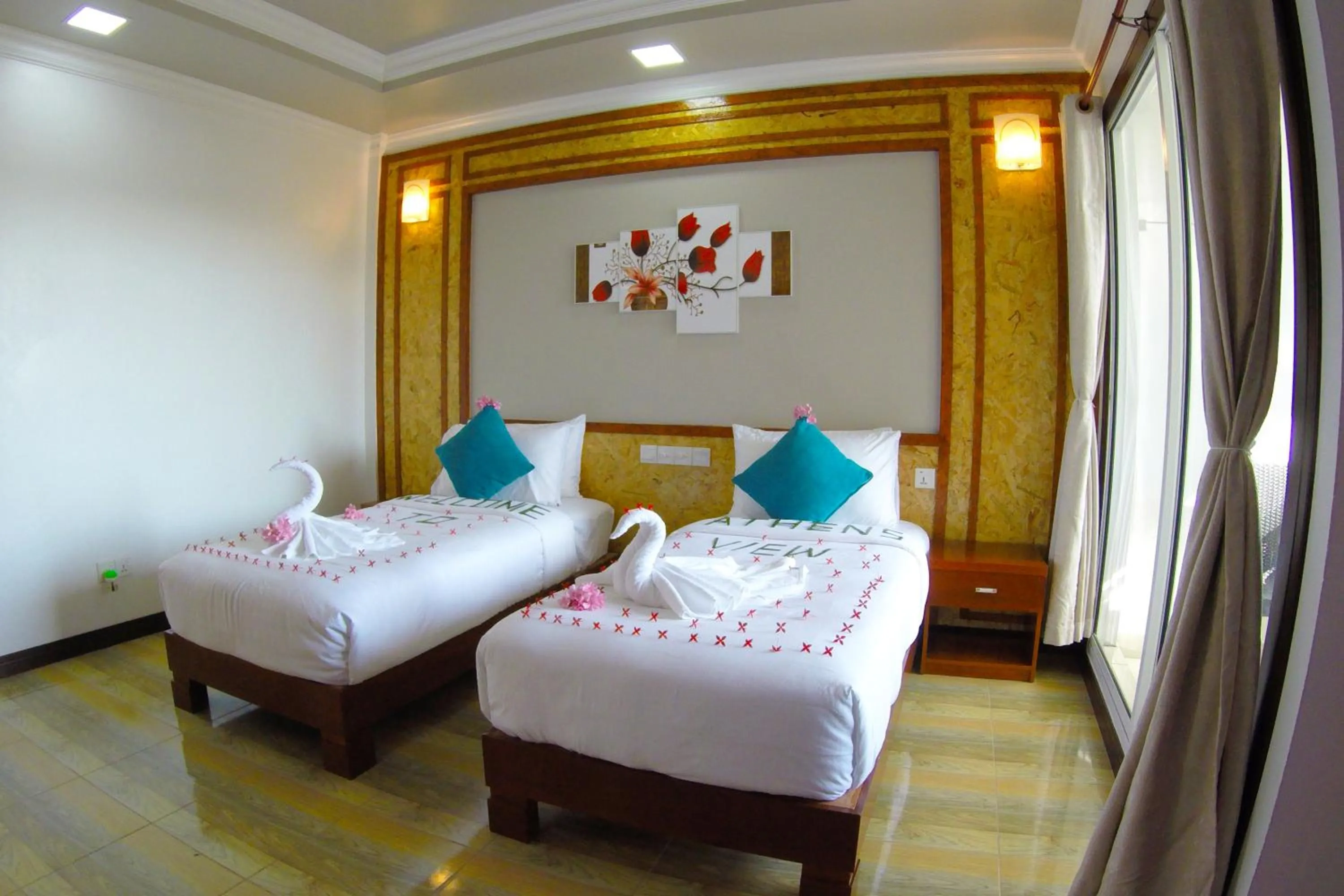 Photo of the whole room, Bed in Athens View Hotel