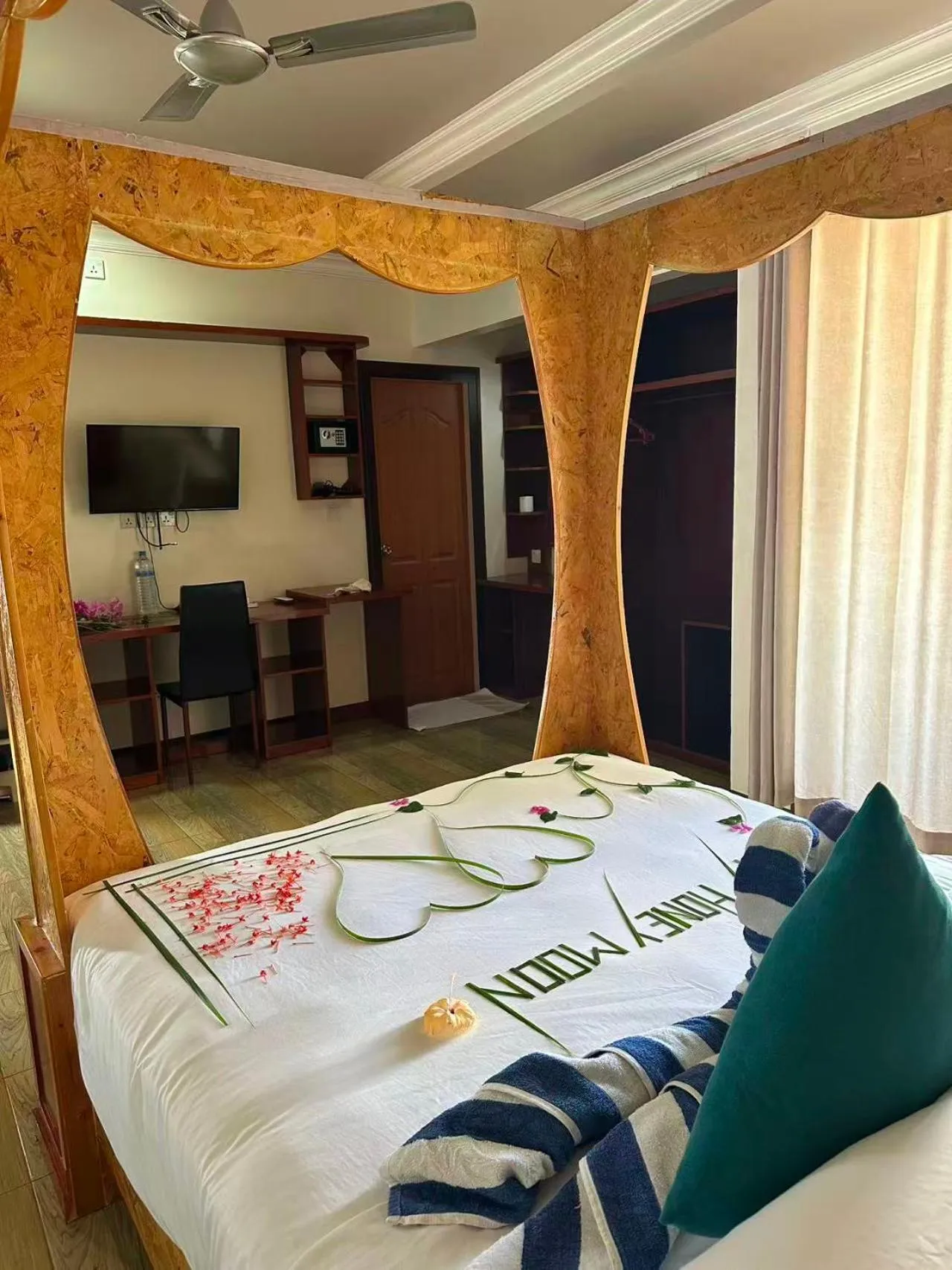 Bed in Athens View Hotel