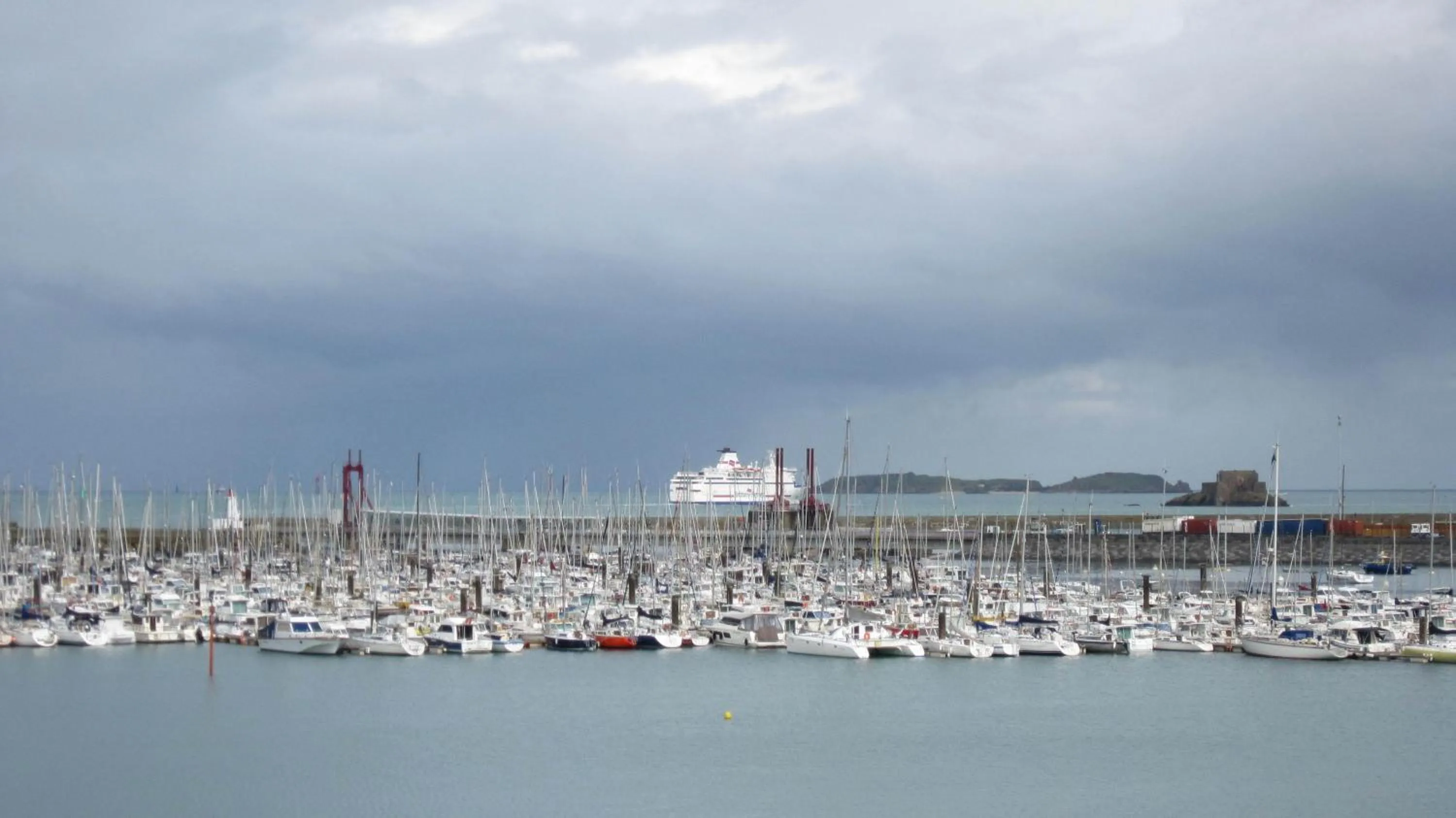 Activities in Manoir Du Cunningham