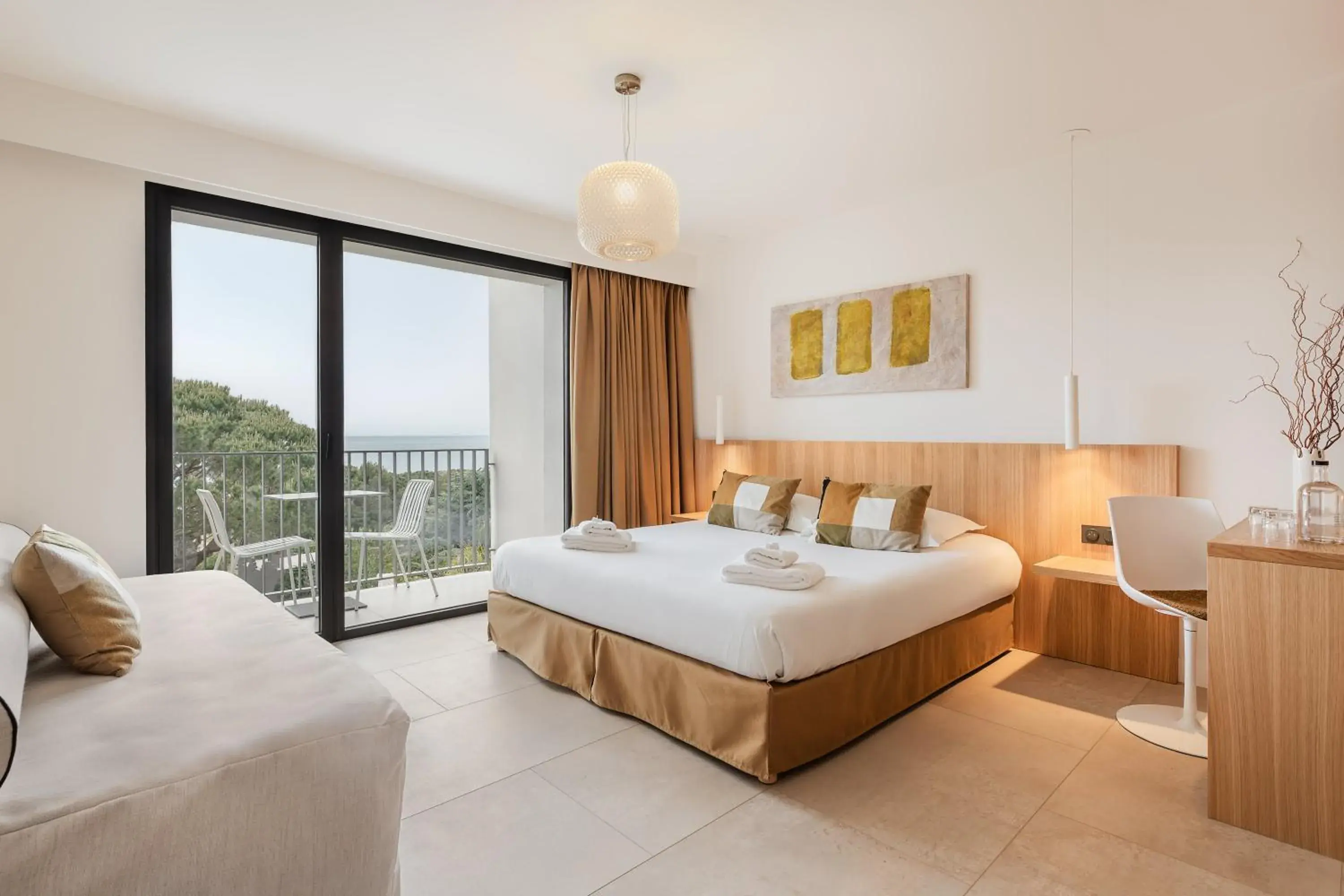 Superior Room with Balcony - Sea View in Grand Hotel Du Golfe - Spa & Restaurant Superior Room with Balcony - Sea View in Grand Hotel Du Golfe - Spa & Restaurant