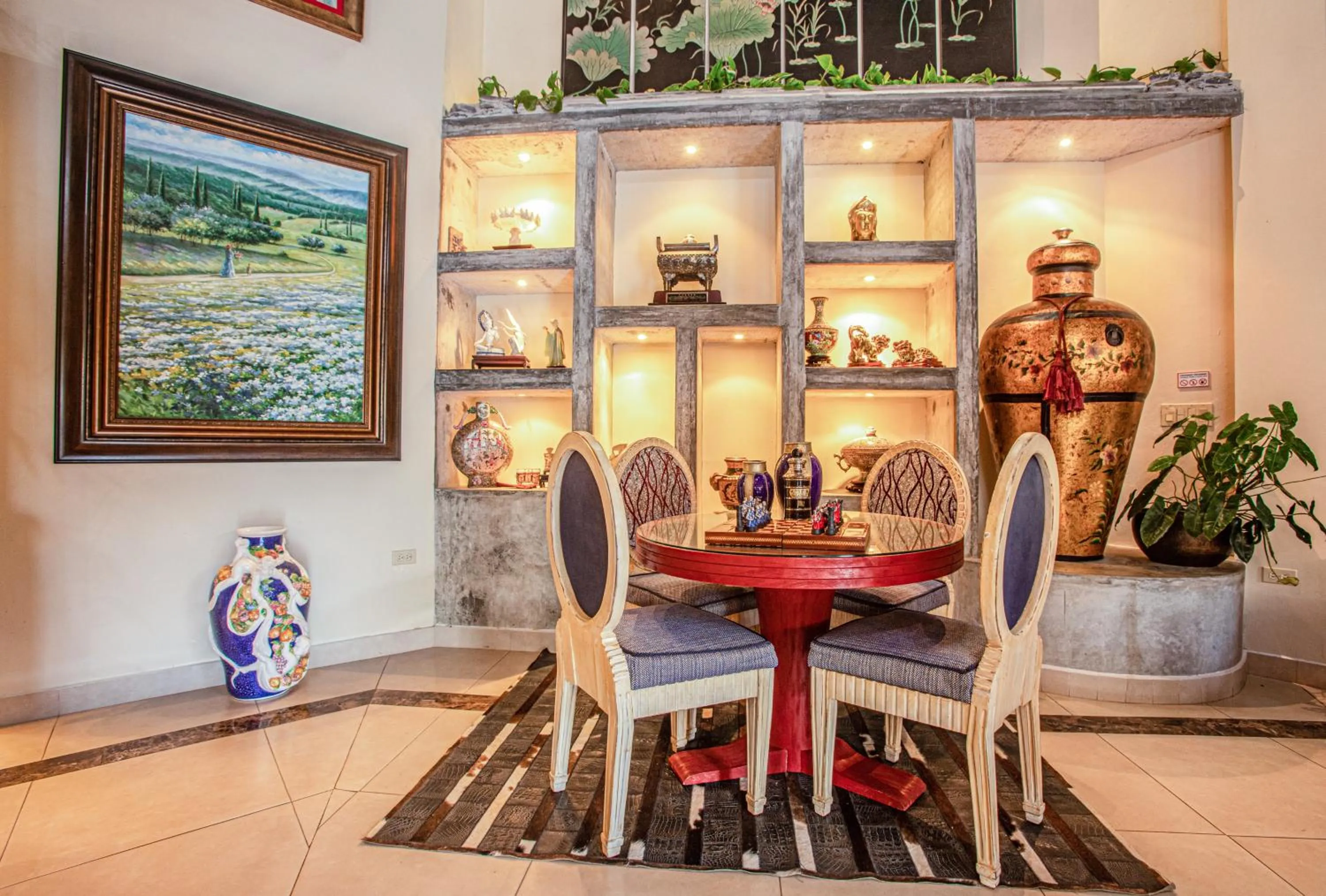 Communal lounge/ TV room in Casa Madre Tierra