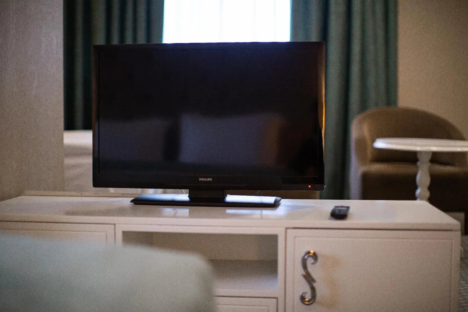 Communal lounge/ TV room in Nevali Hotel & Convention Center