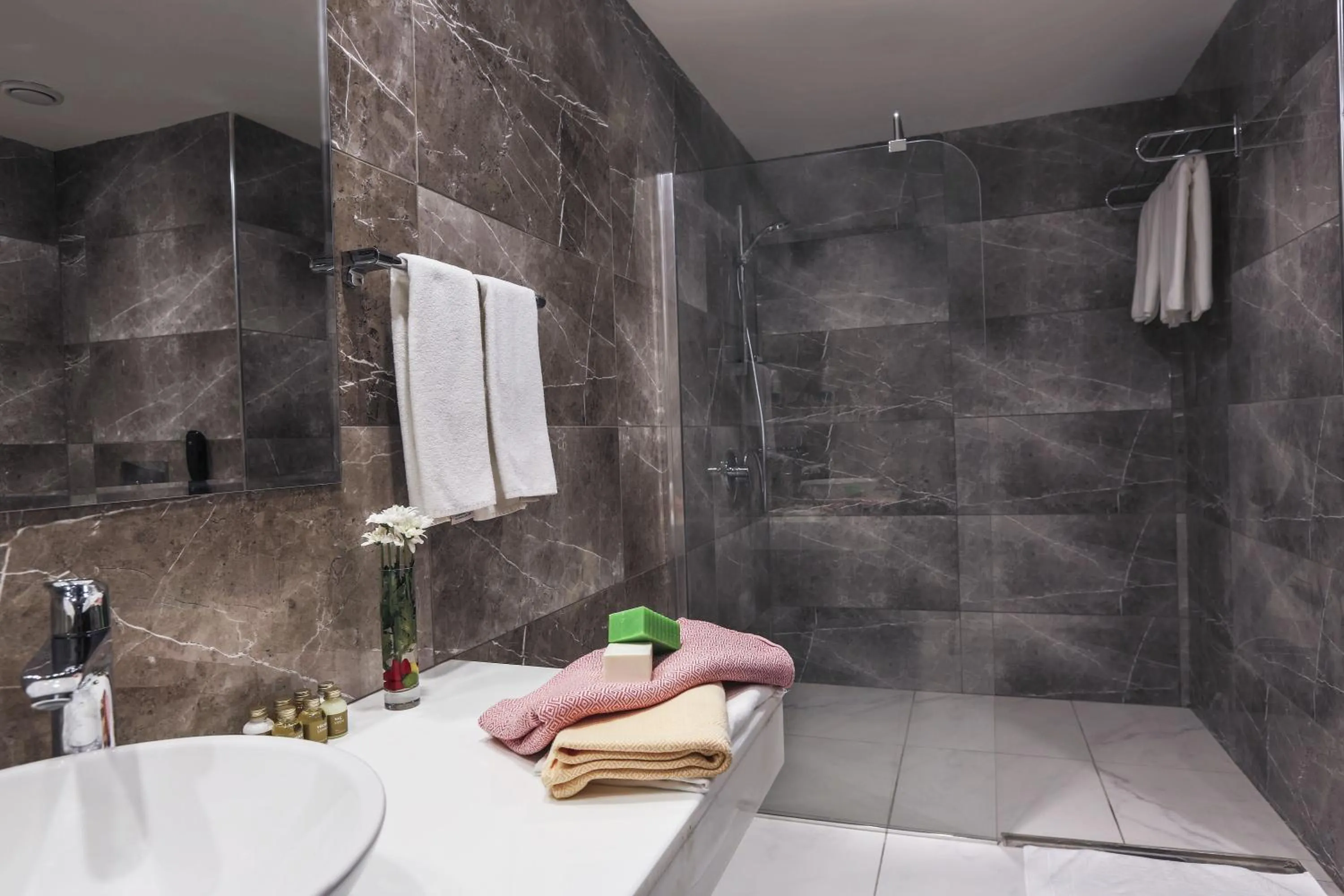 Shower in Nevali Hotel & Convention Center