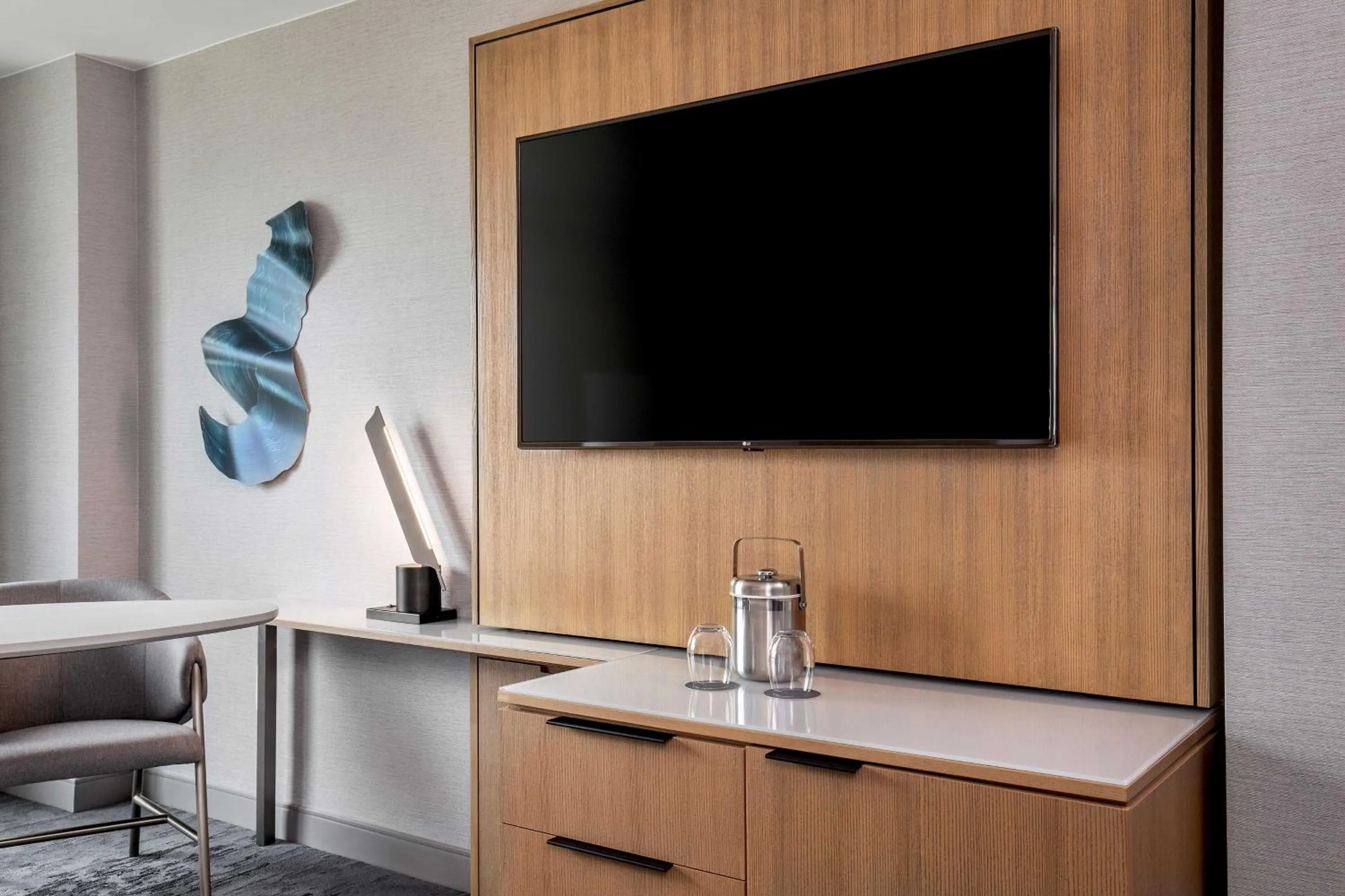 Photo of the whole room in The Westin Annapolis