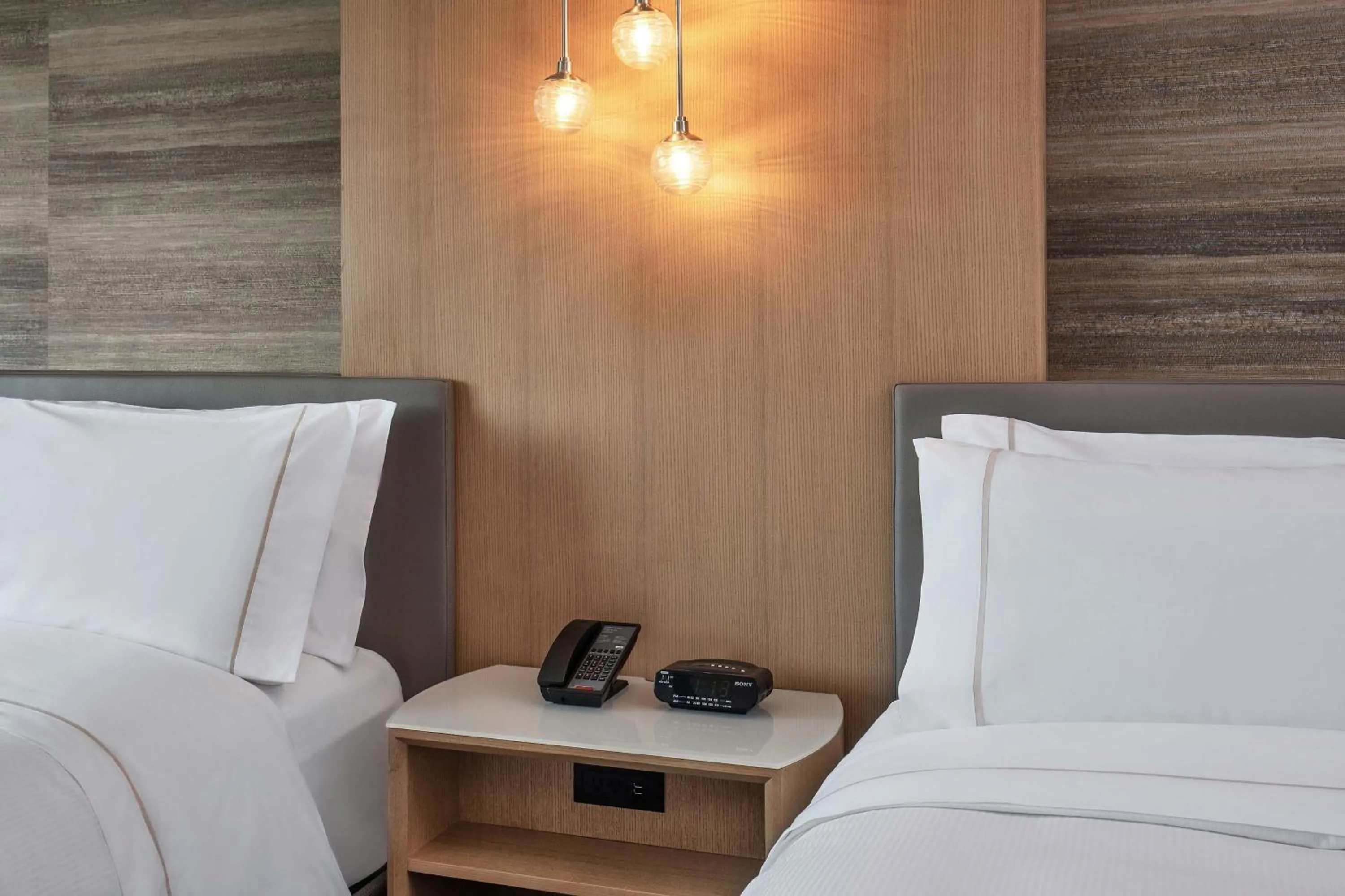 Photo of the whole room, Bed in The Westin Annapolis