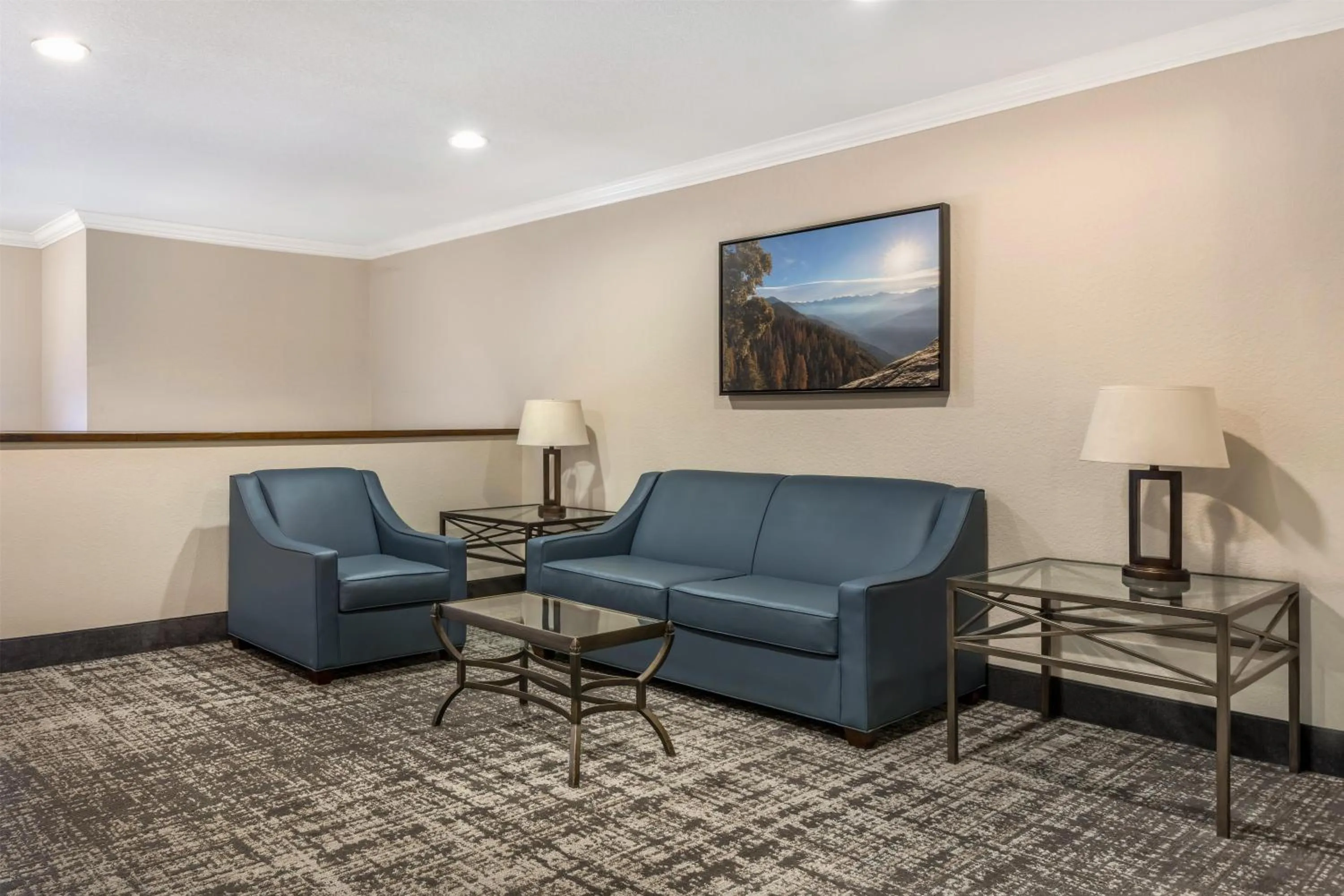 Lobby or reception in Best Western Town & Country Lodge