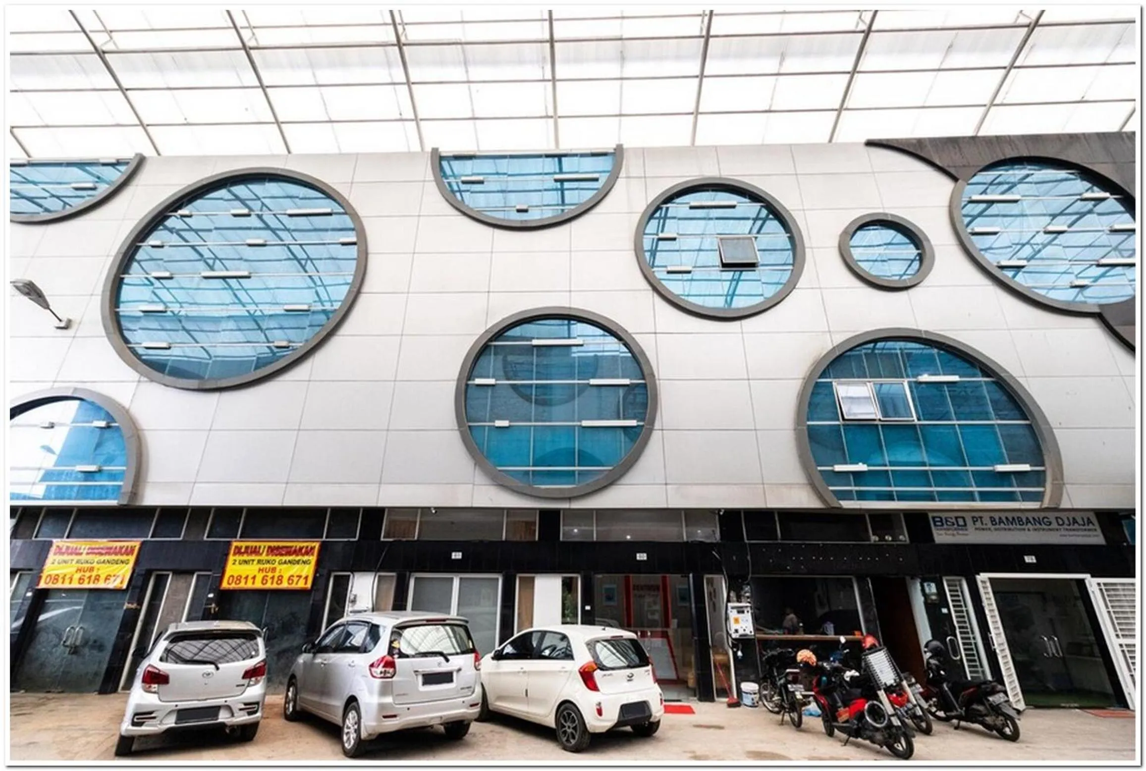 Property building in RedDoorz Plus @ Centrium Katamso Medan