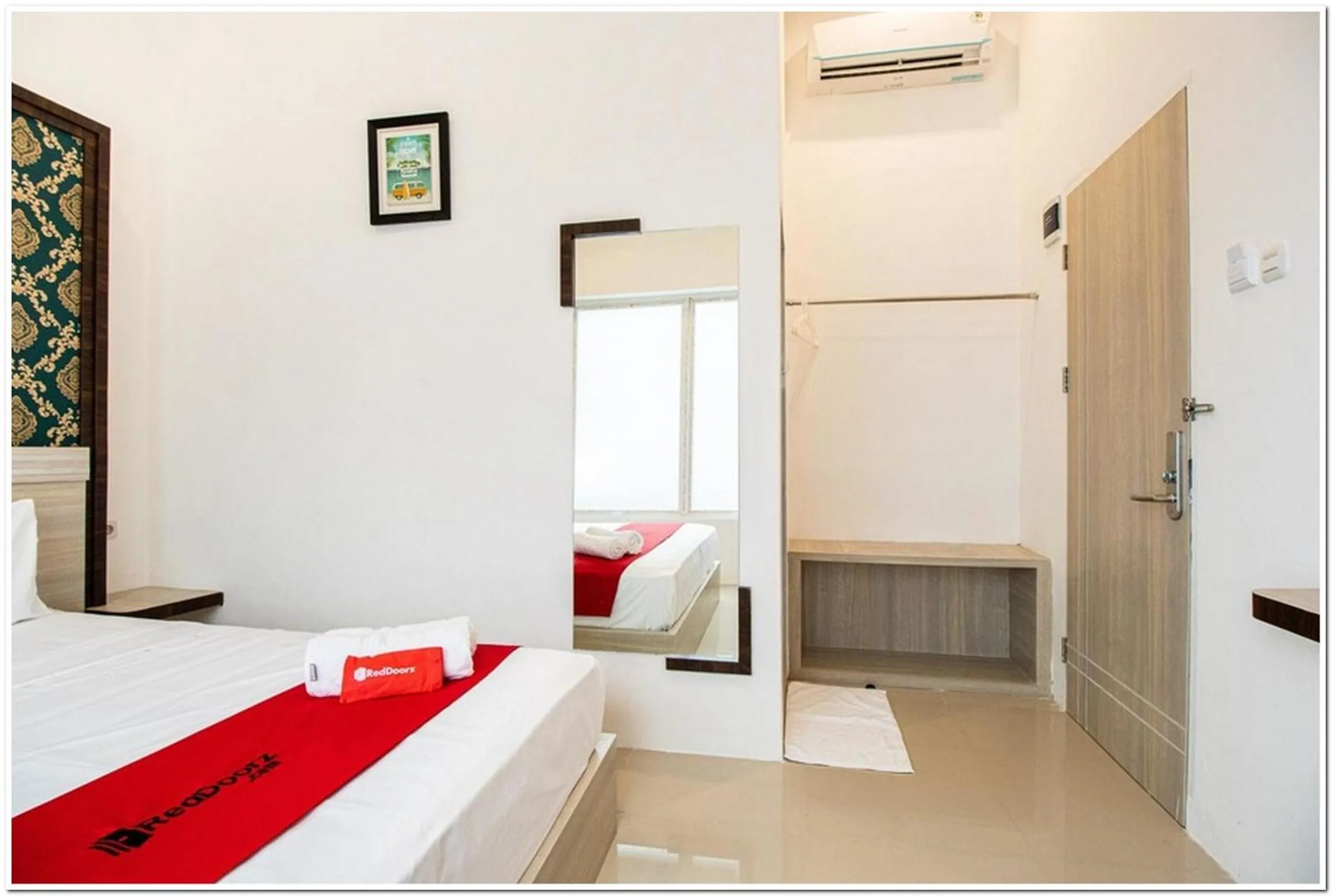 Bedroom, Bed in RedDoorz Plus @ Centrium Katamso Medan