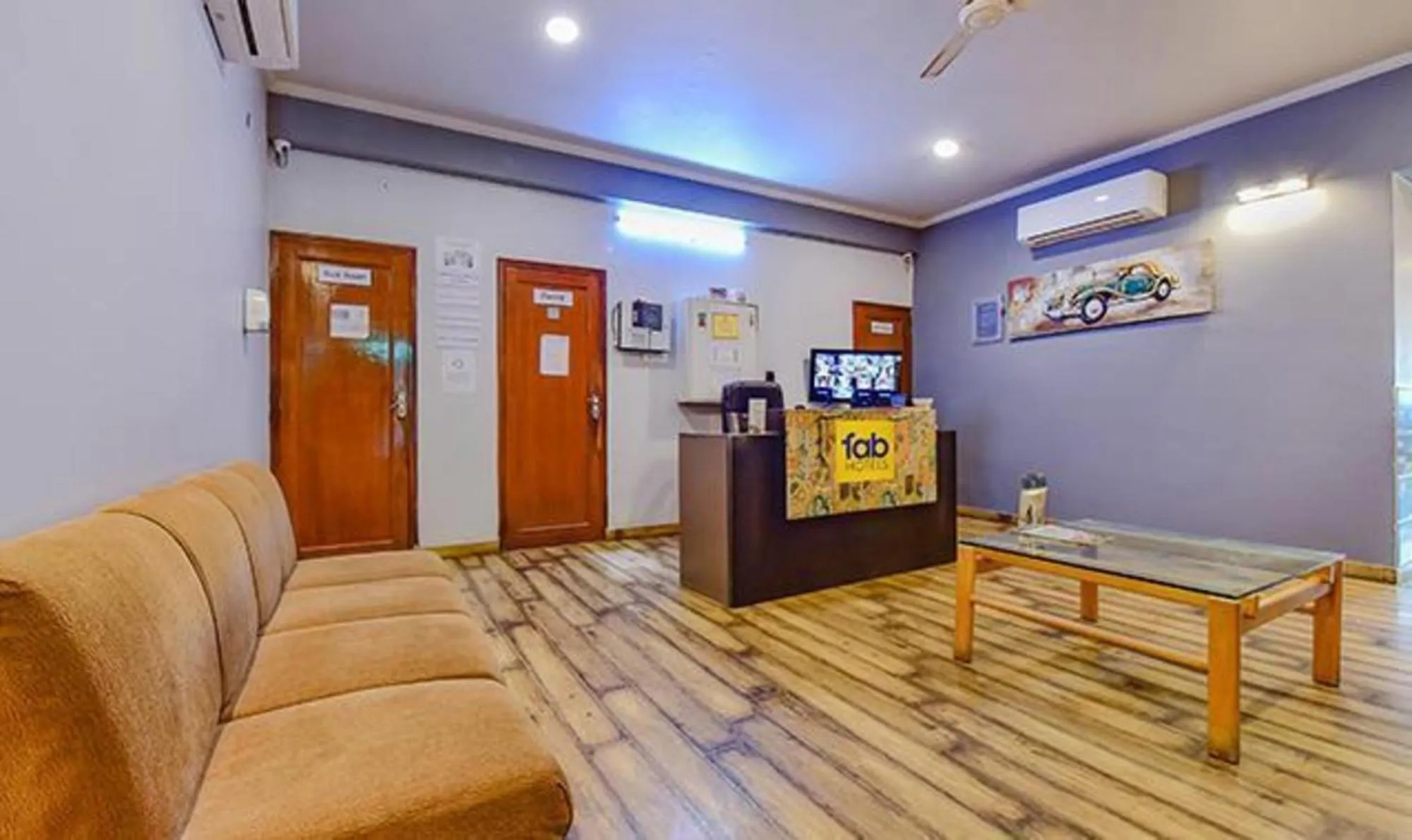 Lobby or reception in FabExpress Shekhawati Palace