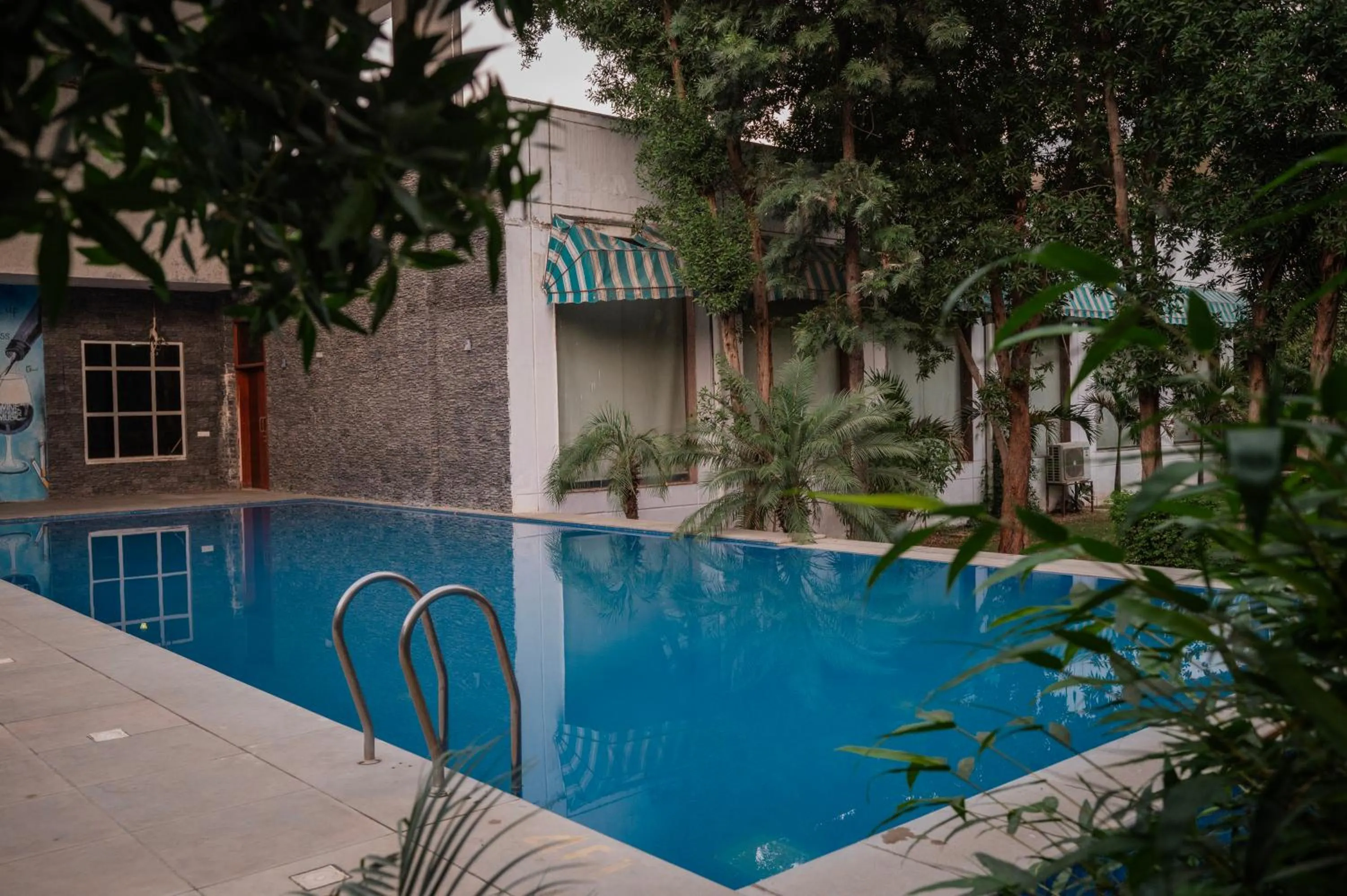 Clarks Safari Ranthambore