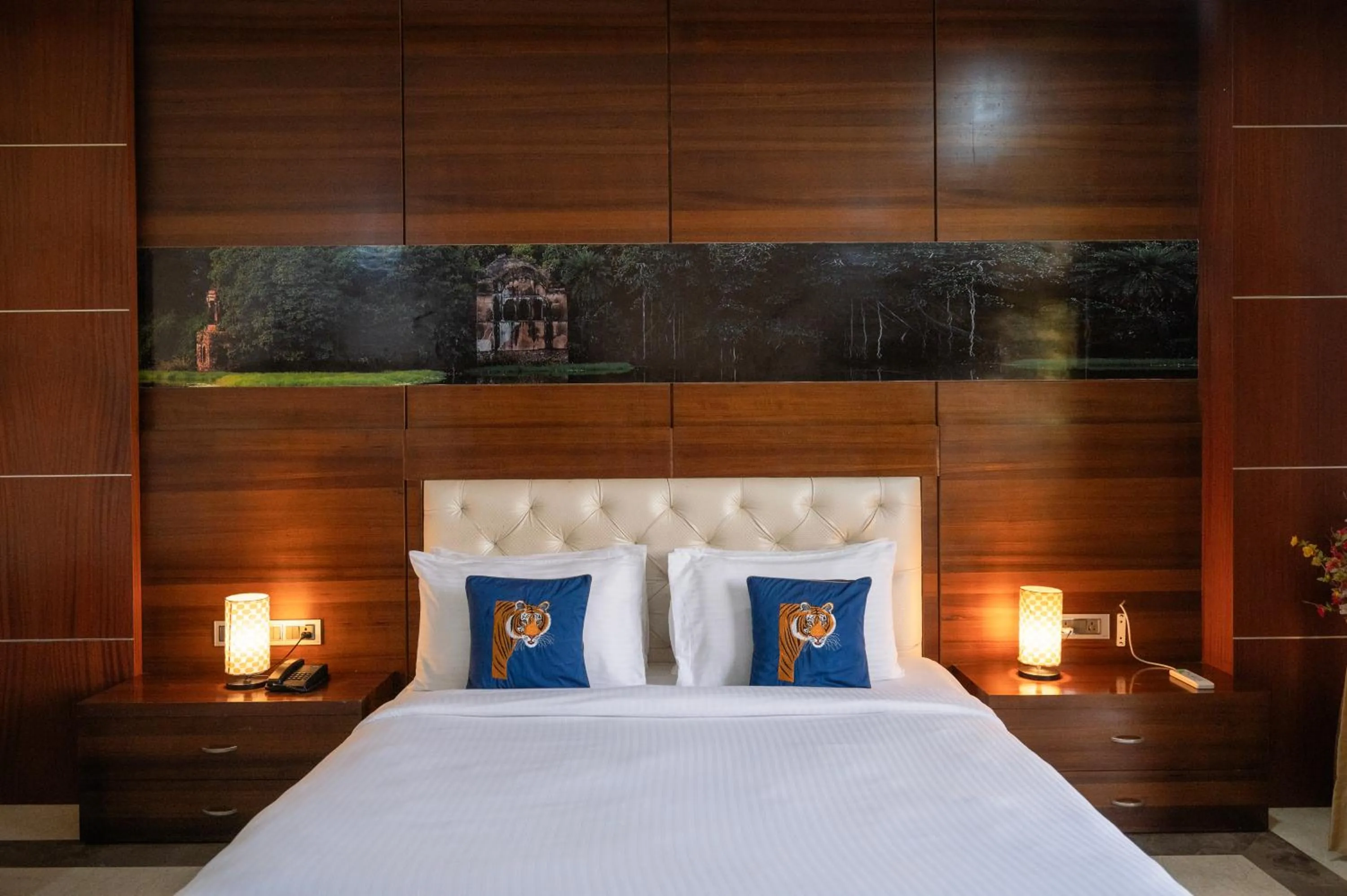 Bed in Clarks Safari Ranthambore