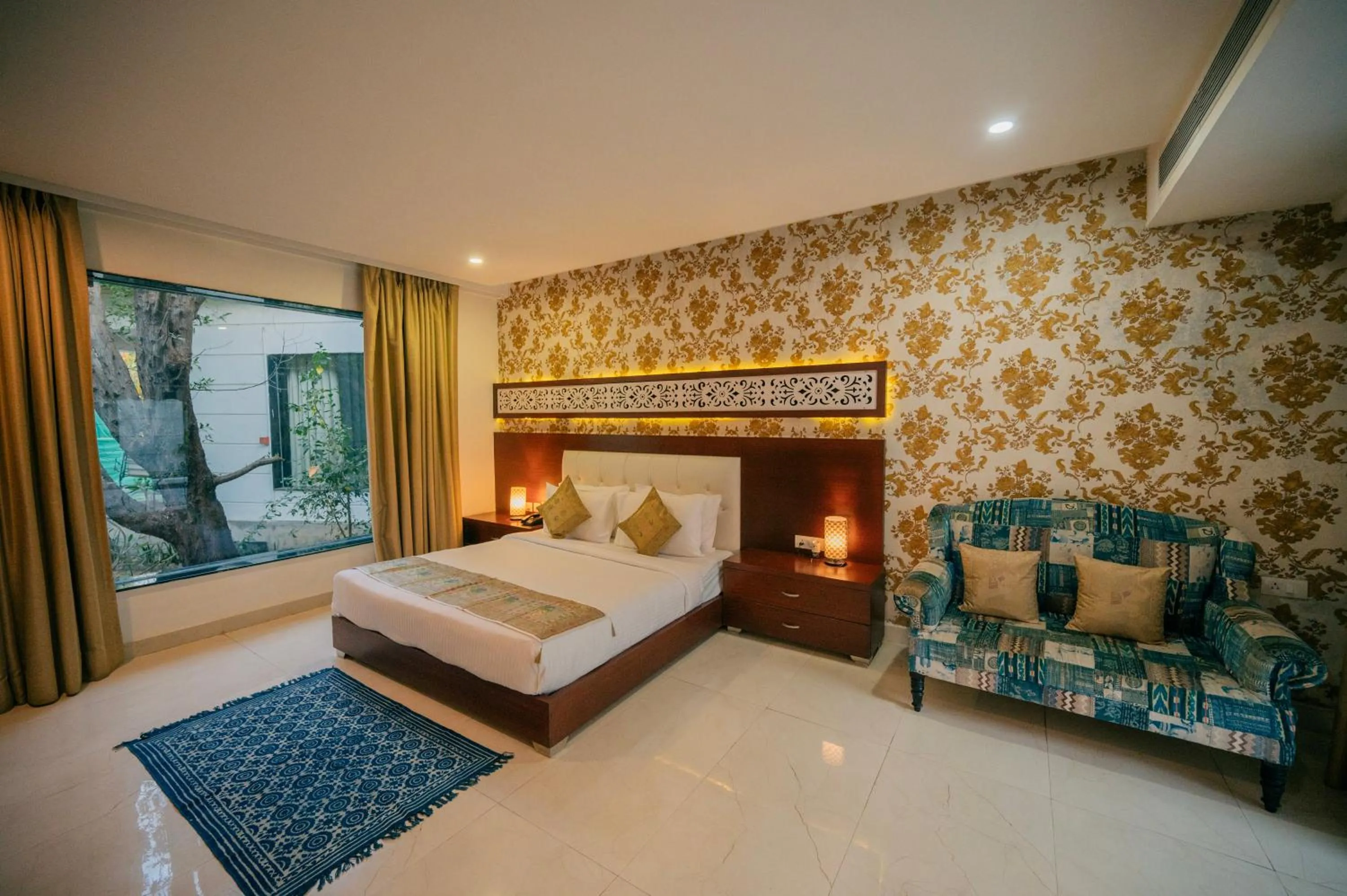 Bed in Clarks Safari Ranthambore