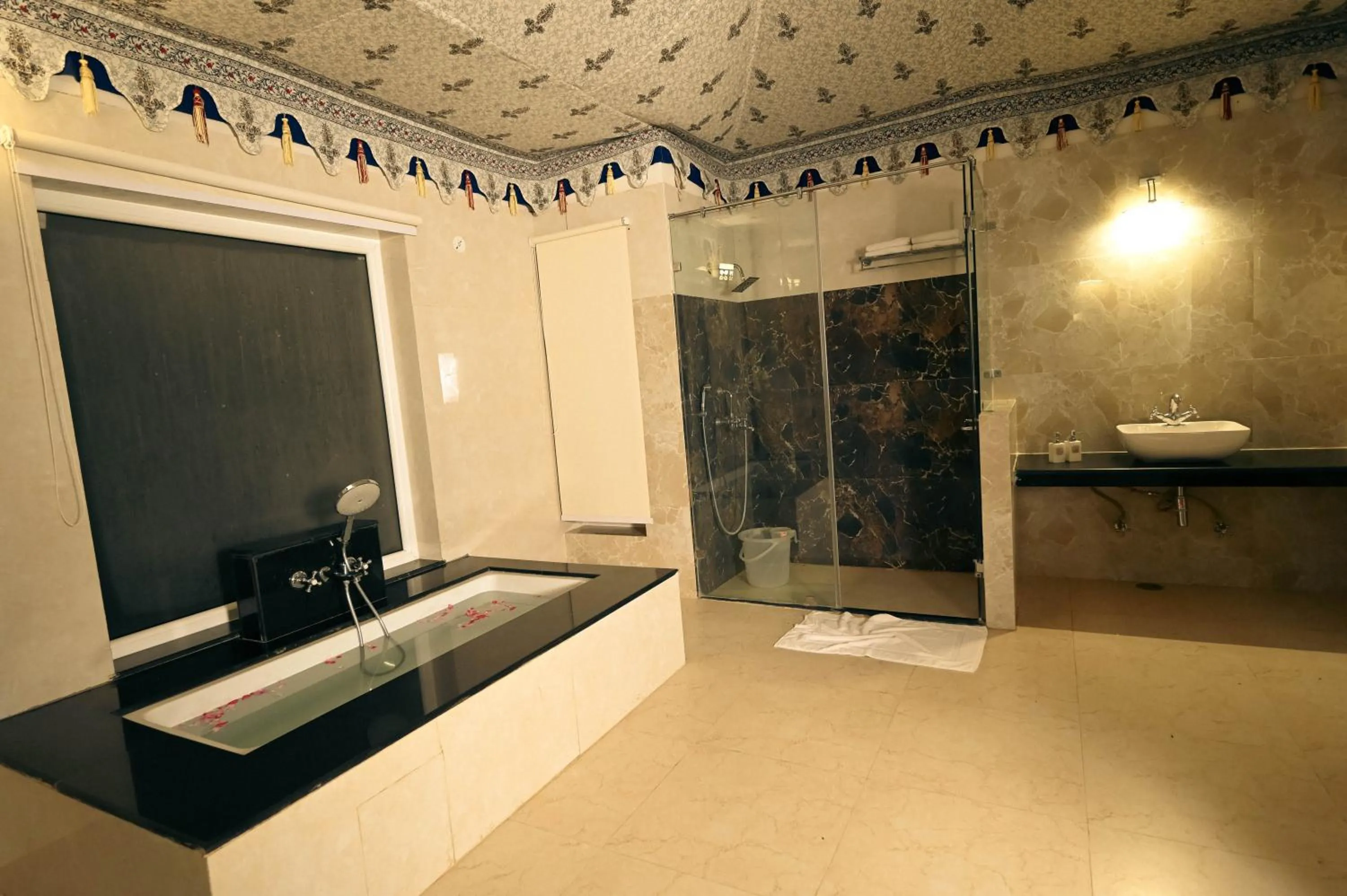 Clarks Safari Ranthambore