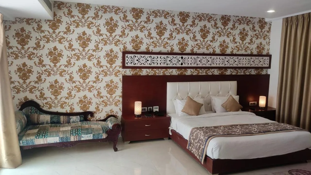 Bed in Clarks Safari Ranthambore