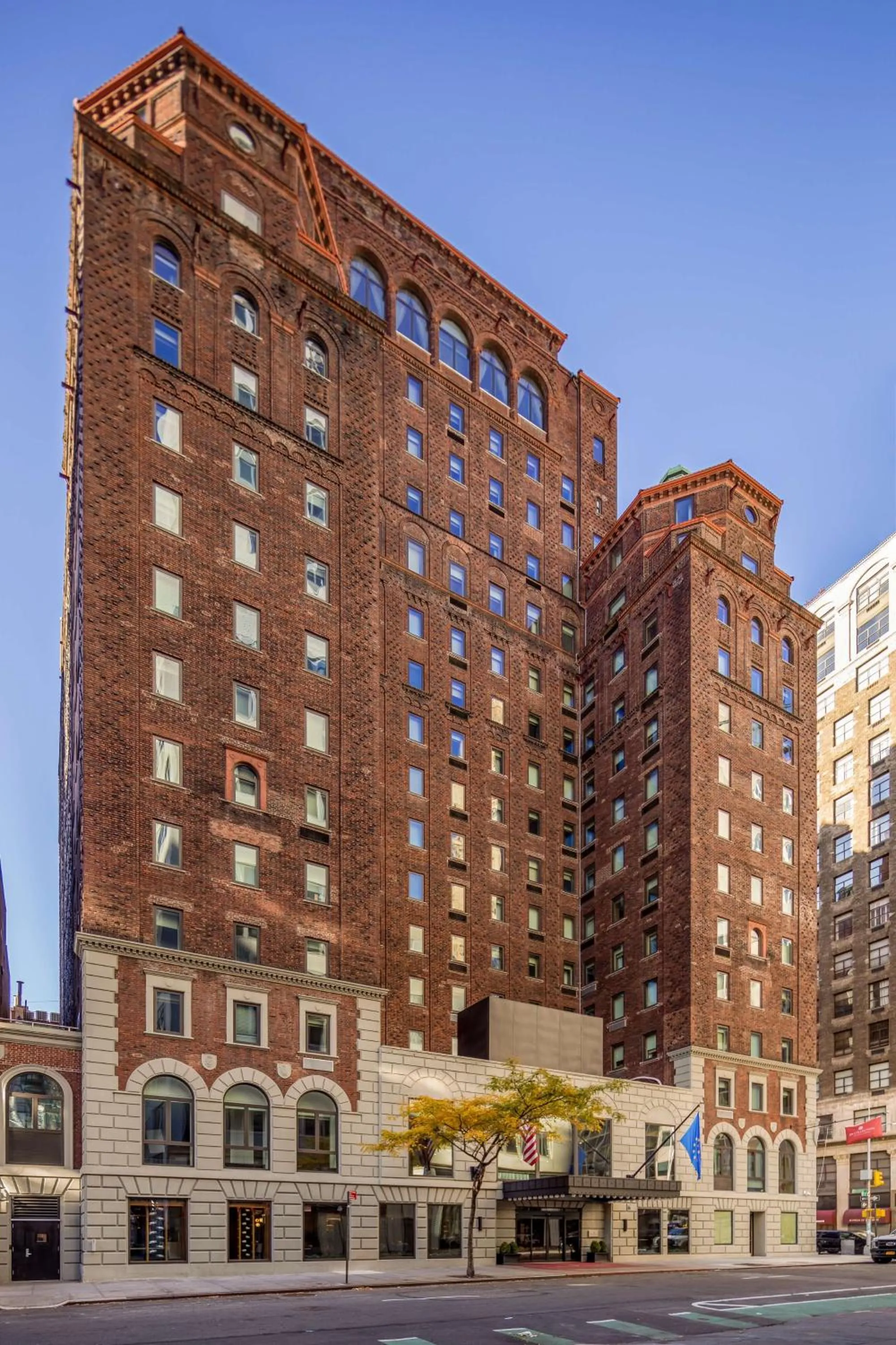 Property building in NH Collection New York Madison Avenue