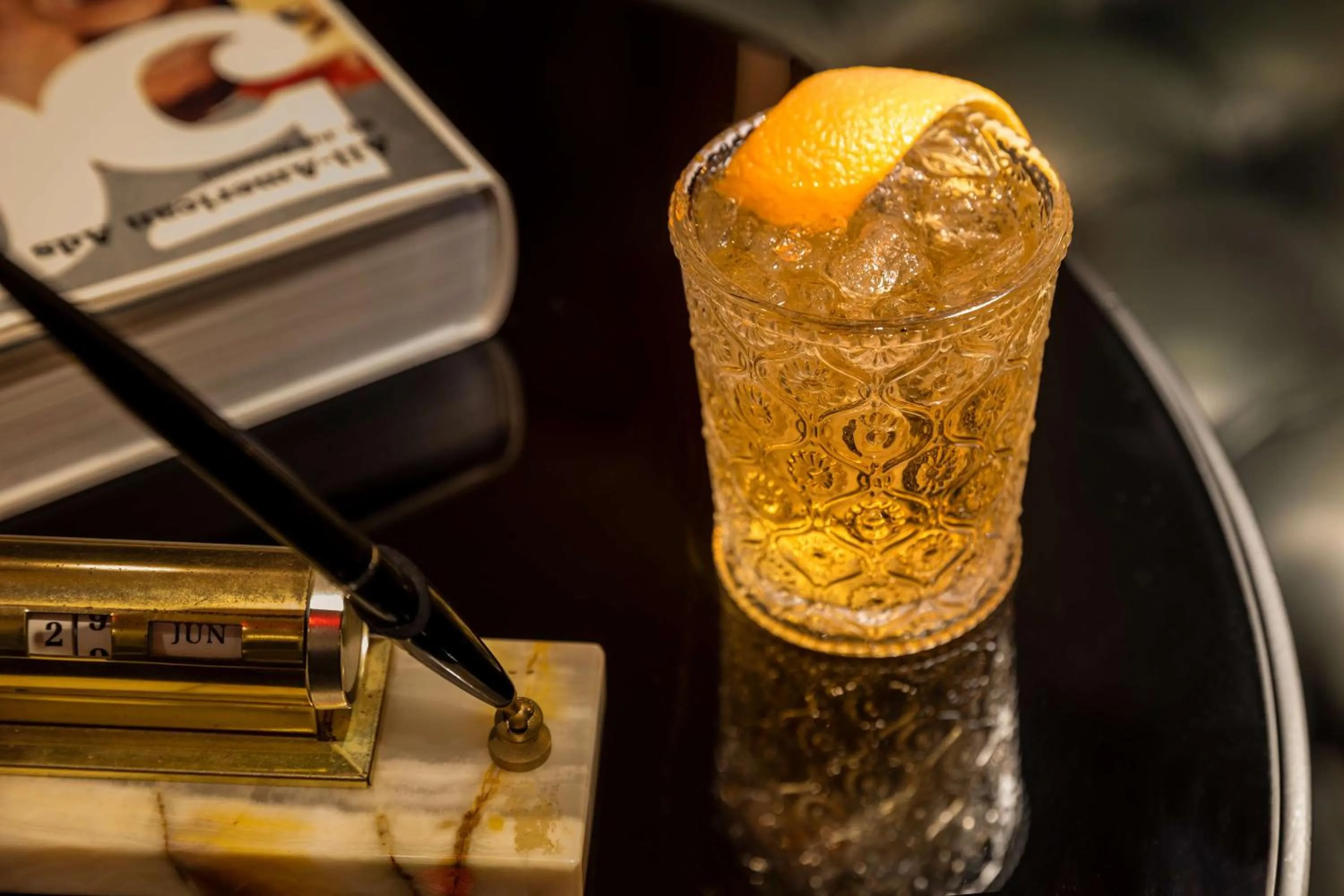 Lounge or bar in NH Collection New York Madison Avenue