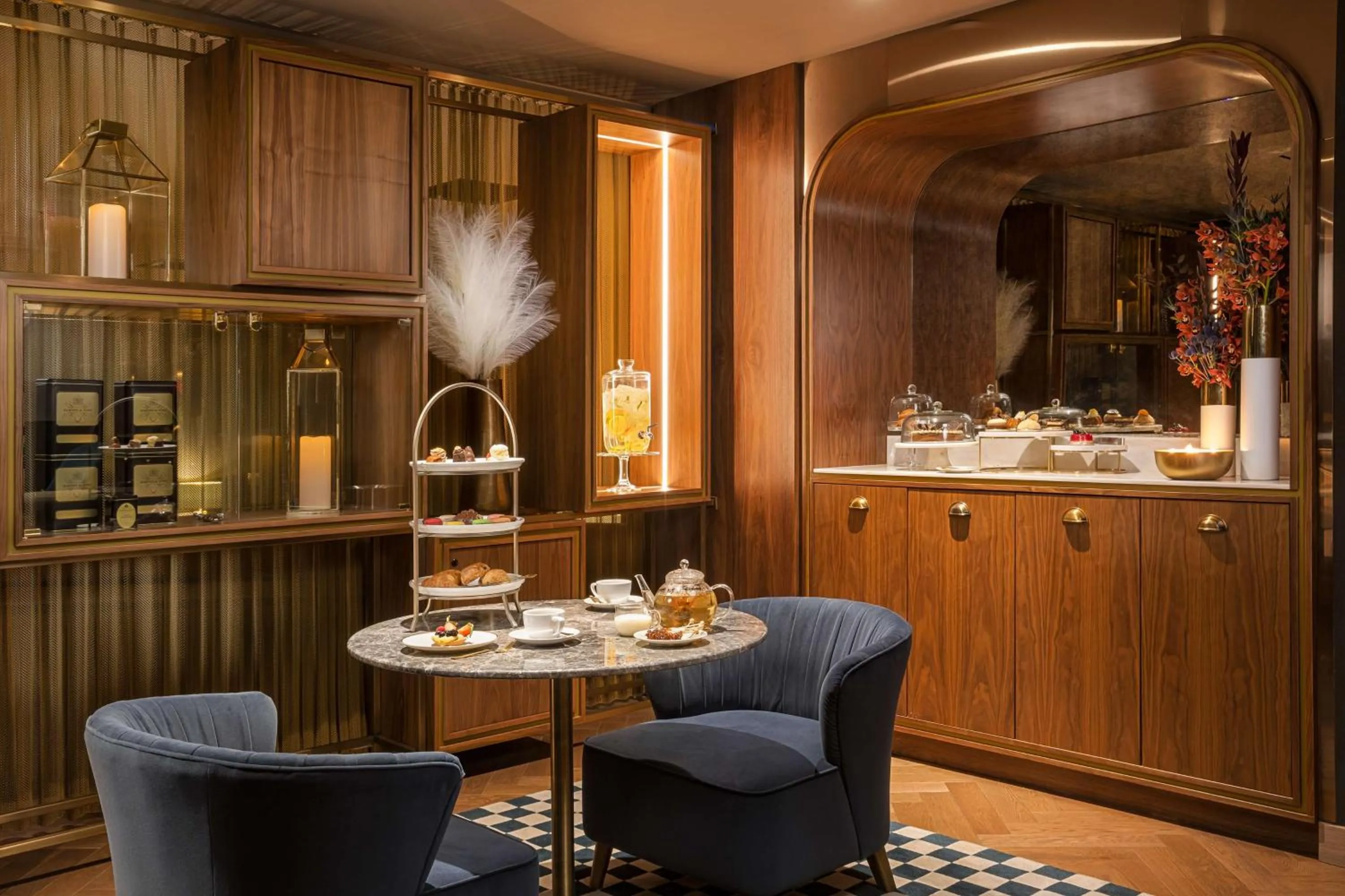 Photo of the whole room in NH Collection New York Madison Avenue