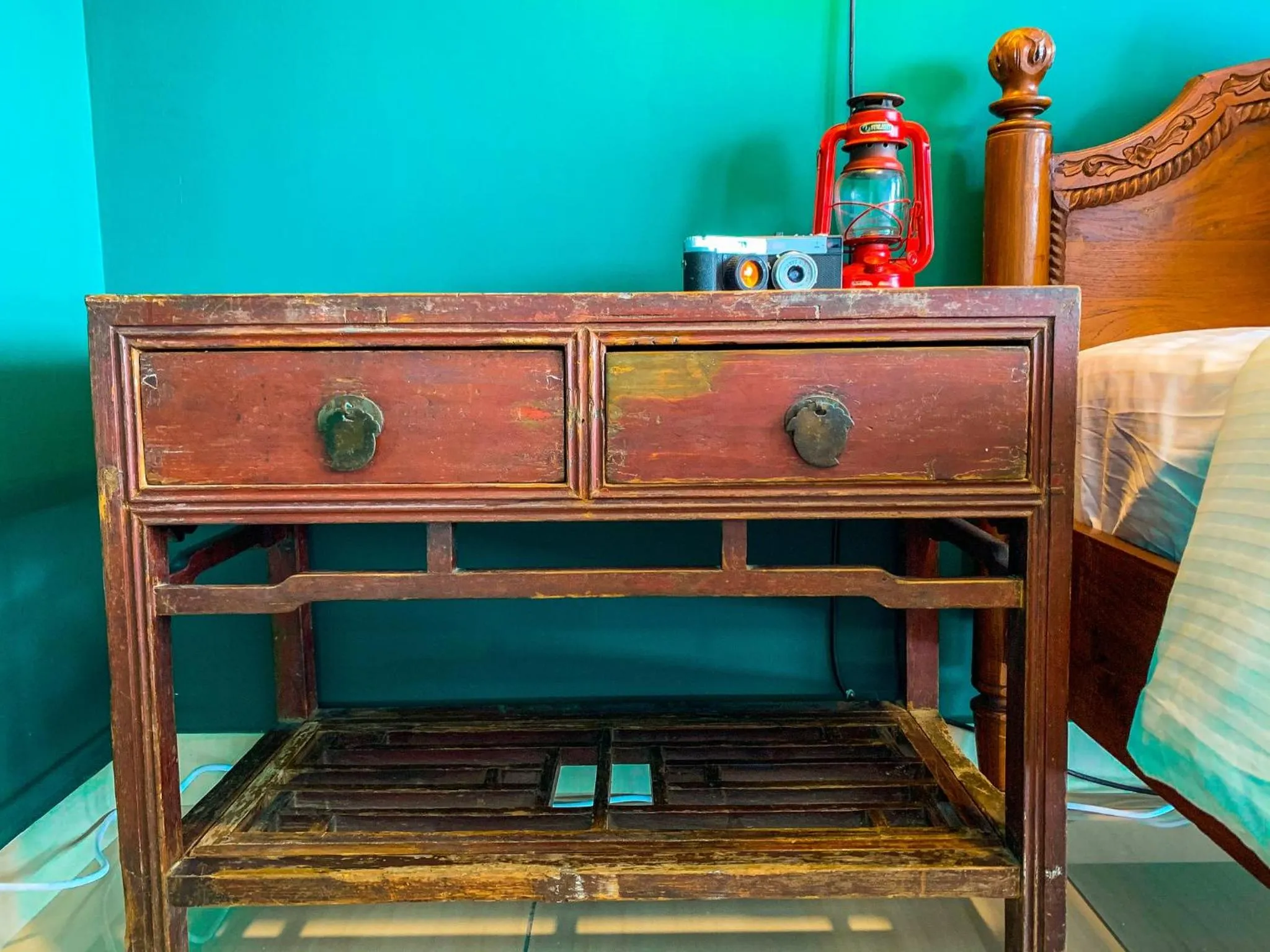 Manhattan Theme Suite by Nest Home at Austin Heights