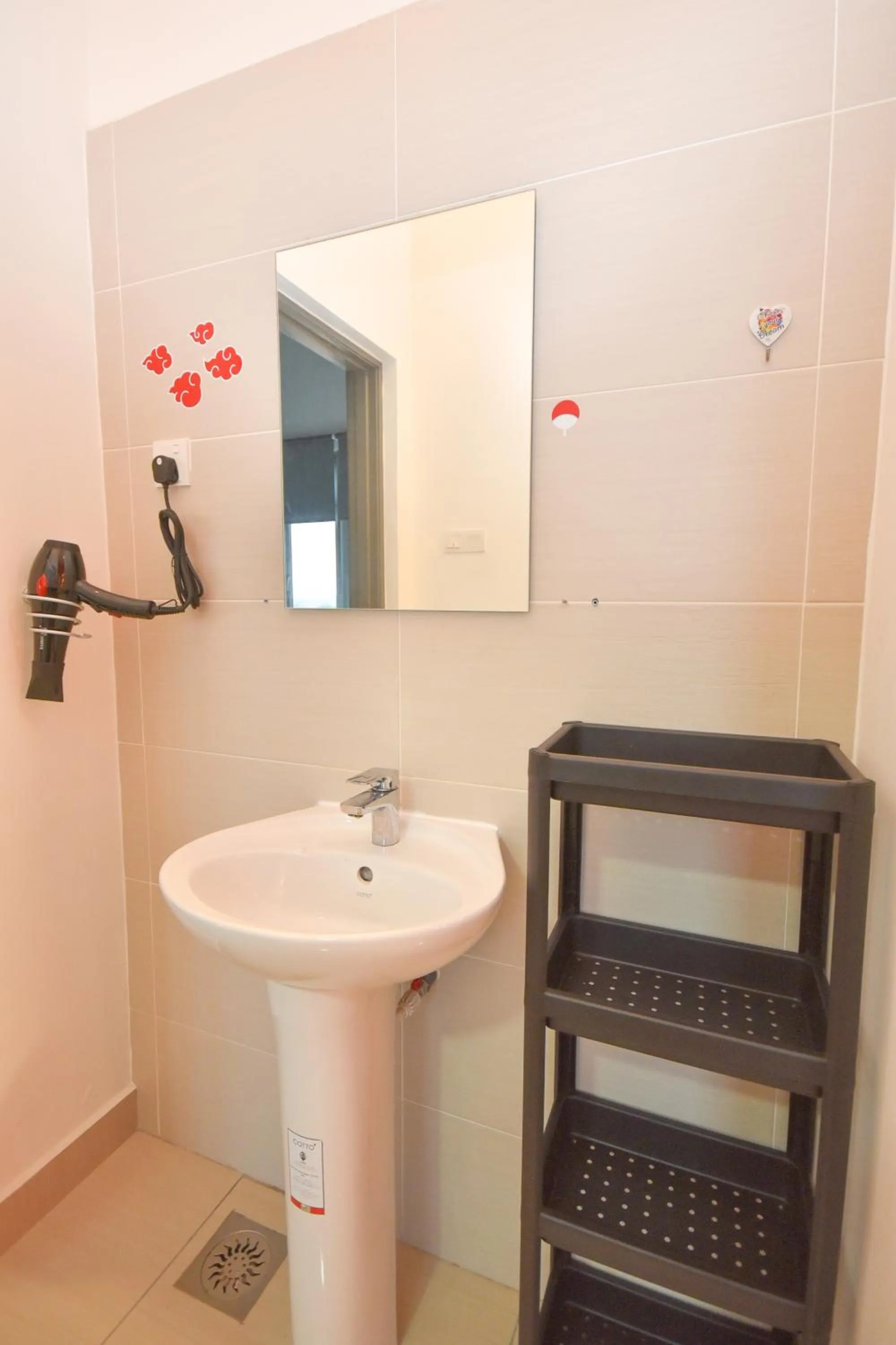 Manhattan Theme Suite by Nest Home at Austin Heights