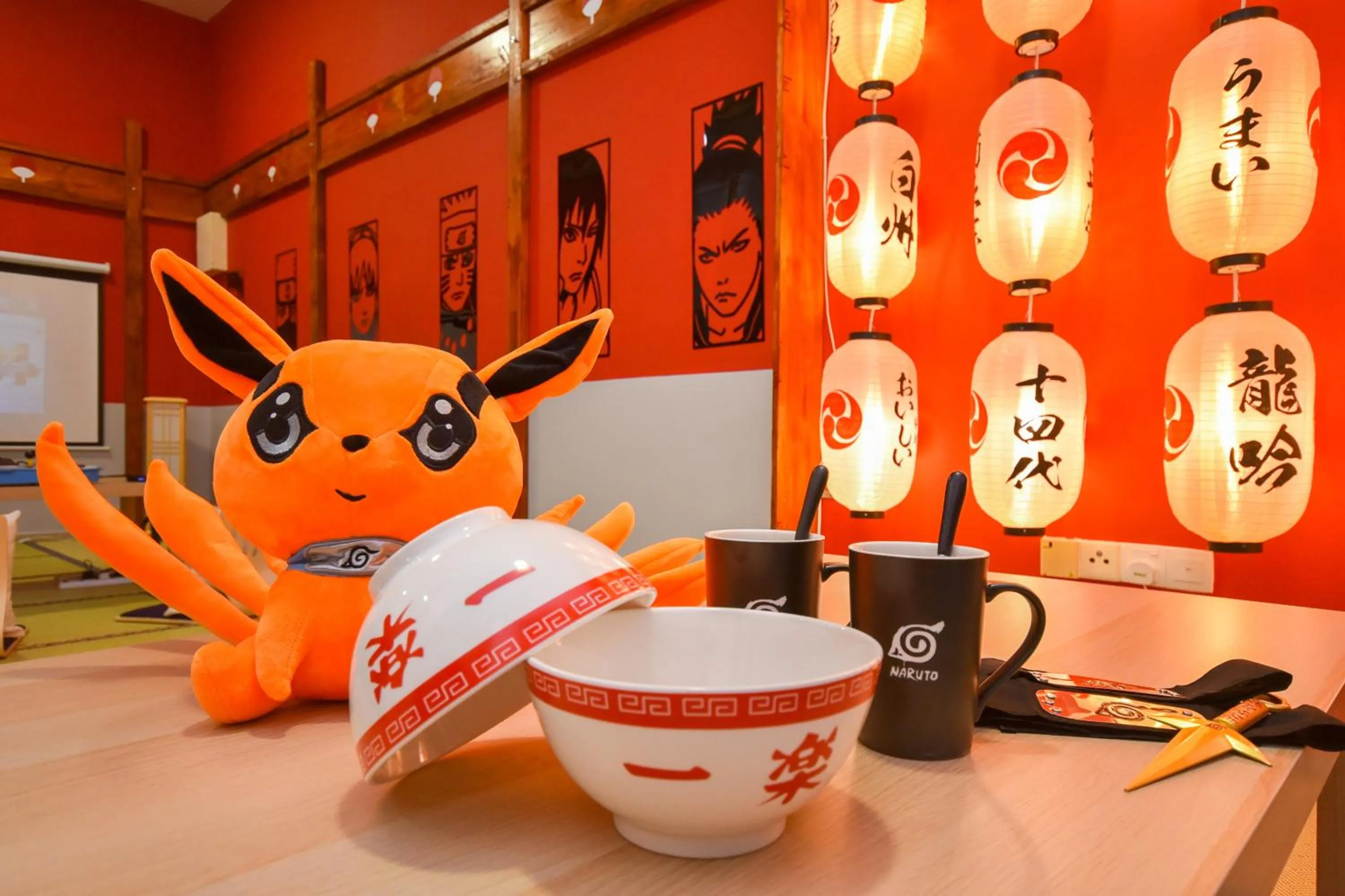 Manhattan Theme Suite by Nest Home at Austin Heights