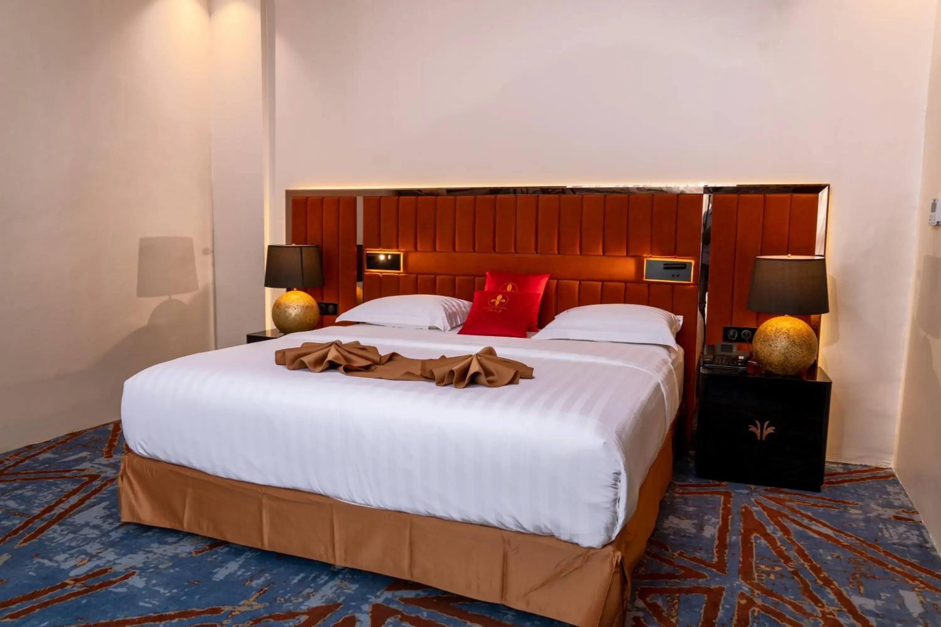 Deluxe Single Room - single occupancy in Hôtel Fleur de Lys Point E Deluxe Single Room - single occupancy in Hôtel Fleur de Lys Point E