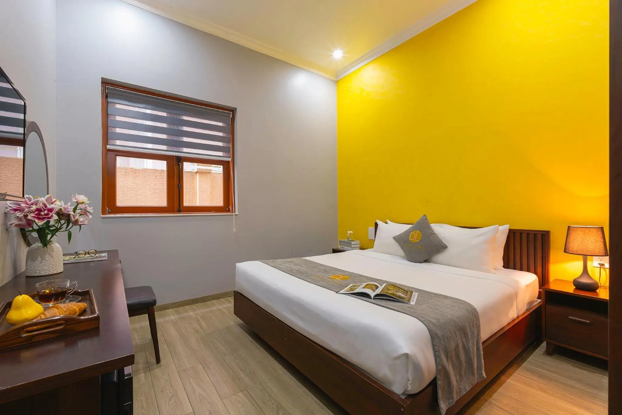 Property building, Bed in Duy Long Hotel