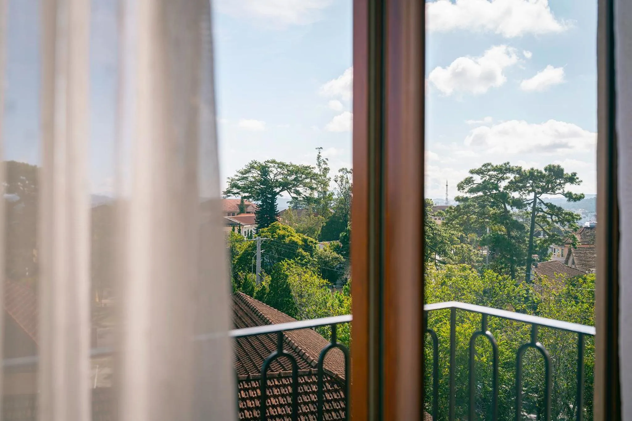Balcony/Terrace in Duy Long Hotel