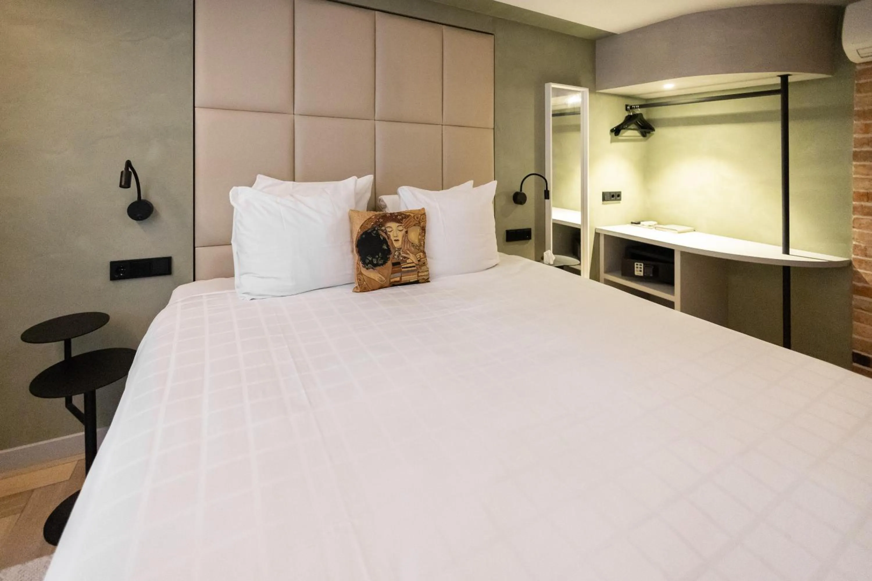 Bedroom, Bed in De Ware Jacob Boutique Hotel