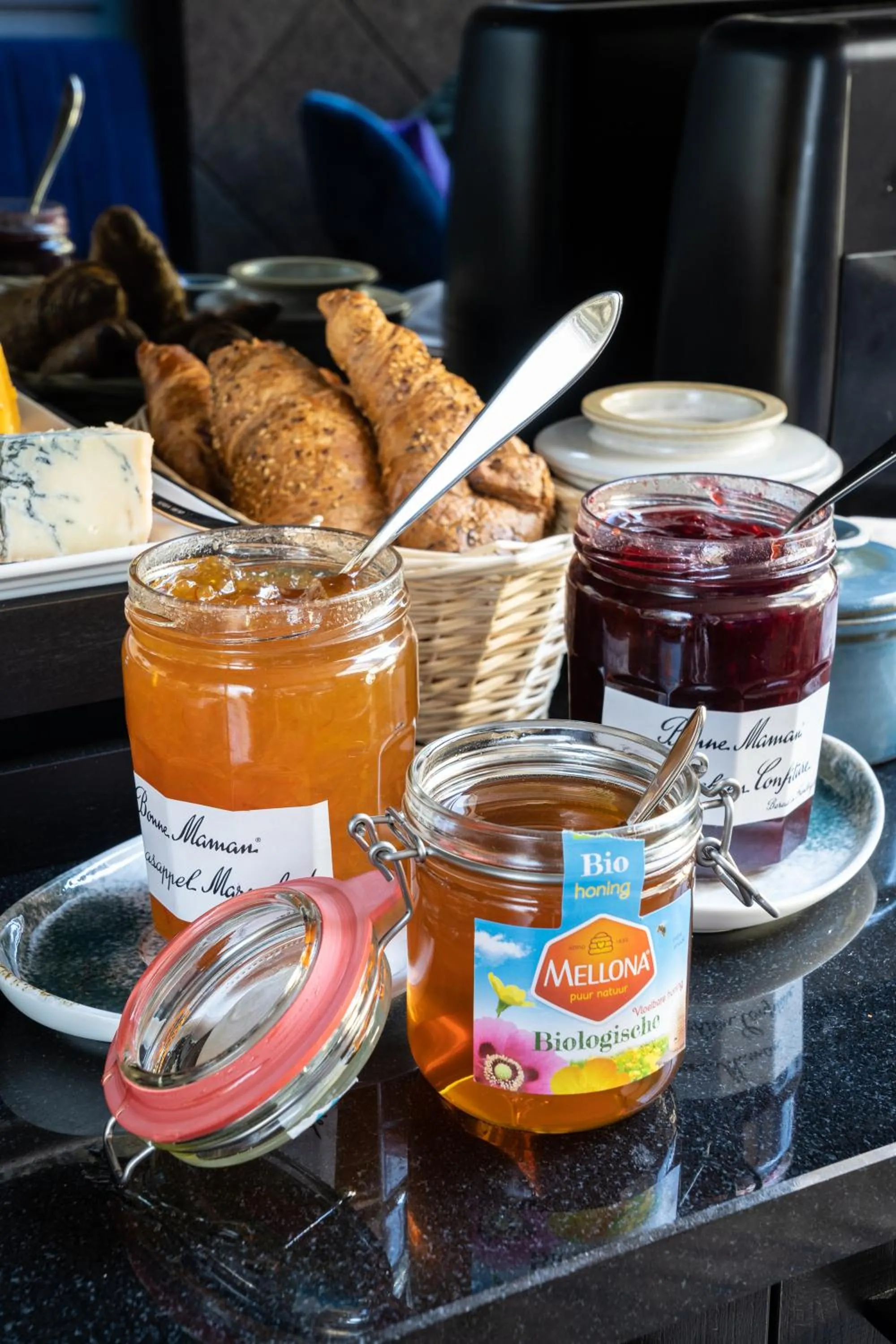 Breakfast in De Ware Jacob Boutique Hotel