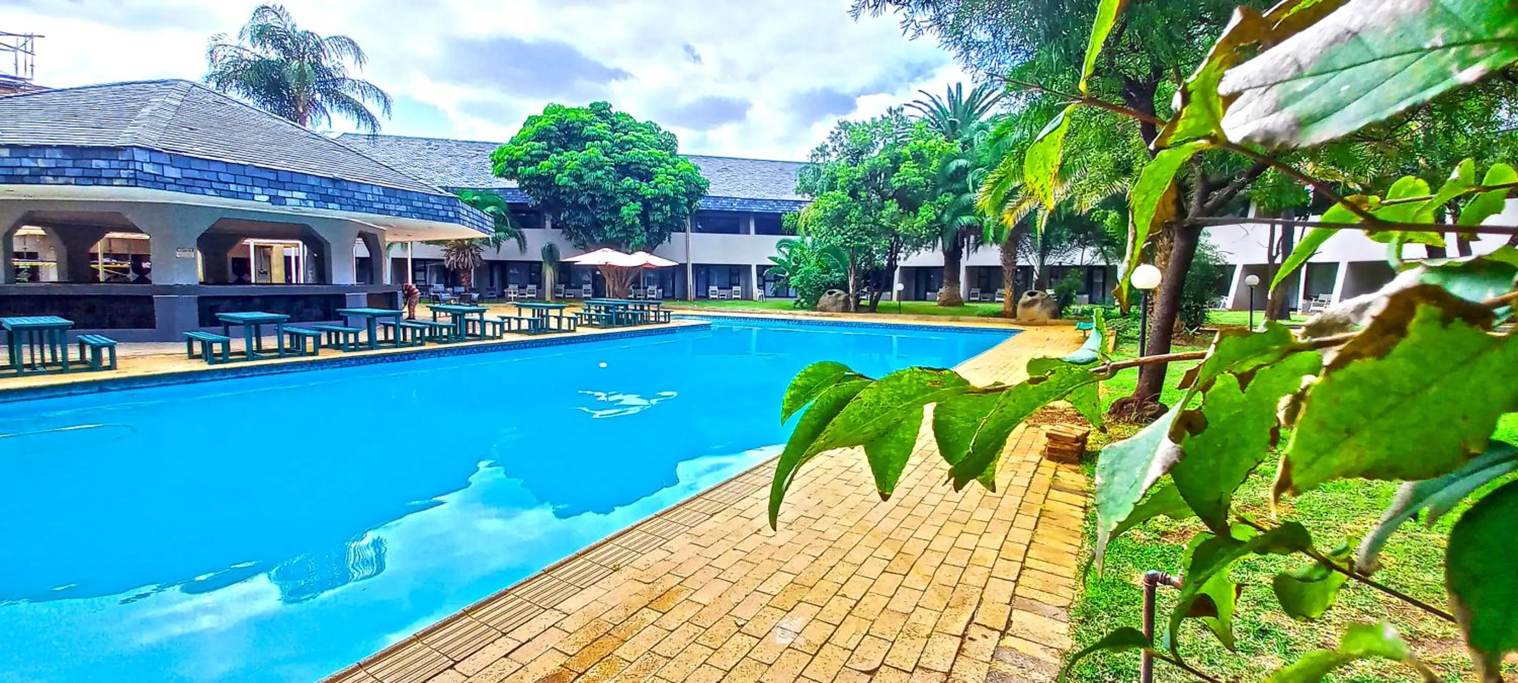 Property building in Sundown Country Estate