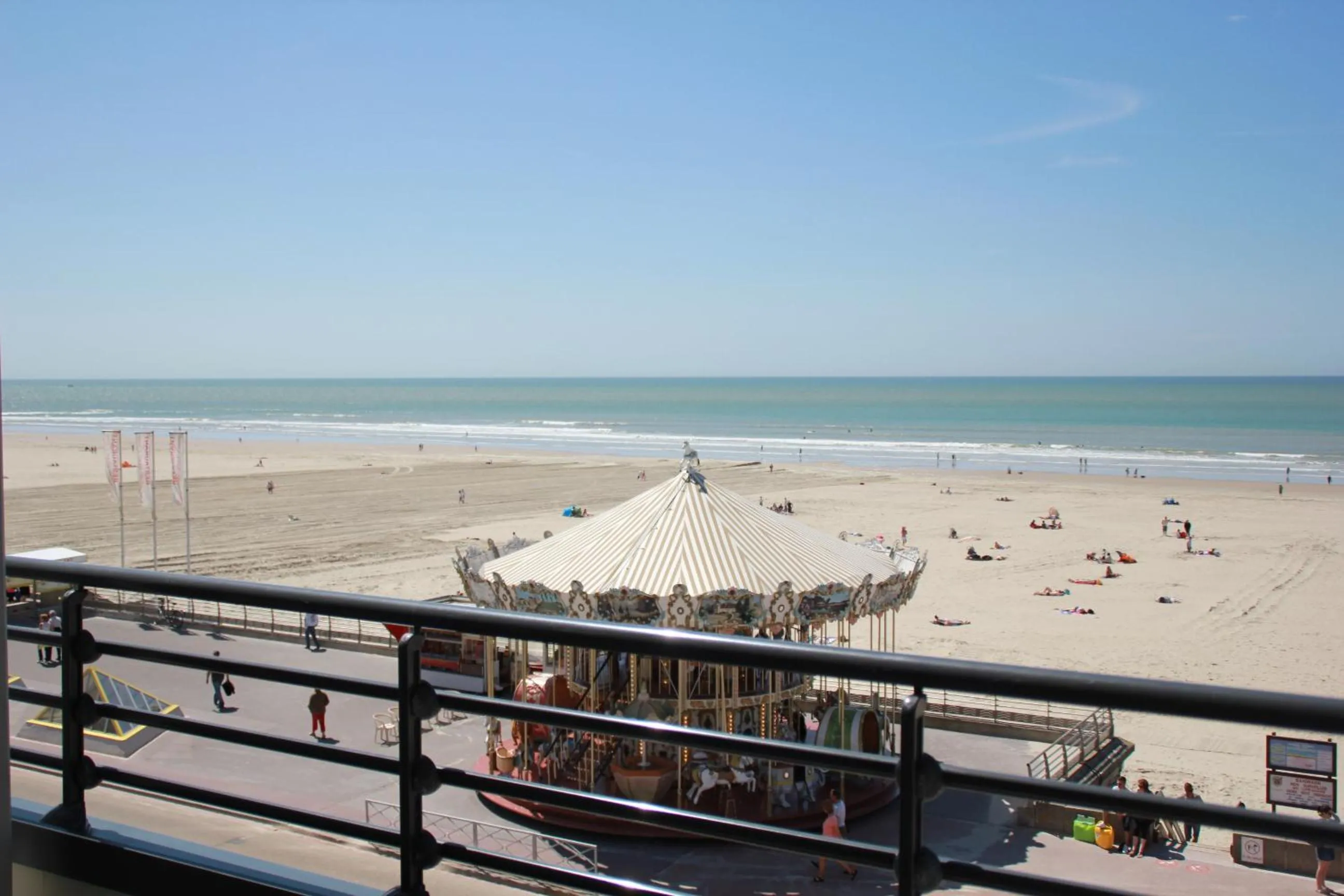 Balcony/Terrace in The Originals Boutique, Hôtel Neptune, Berck-sur-Mer
