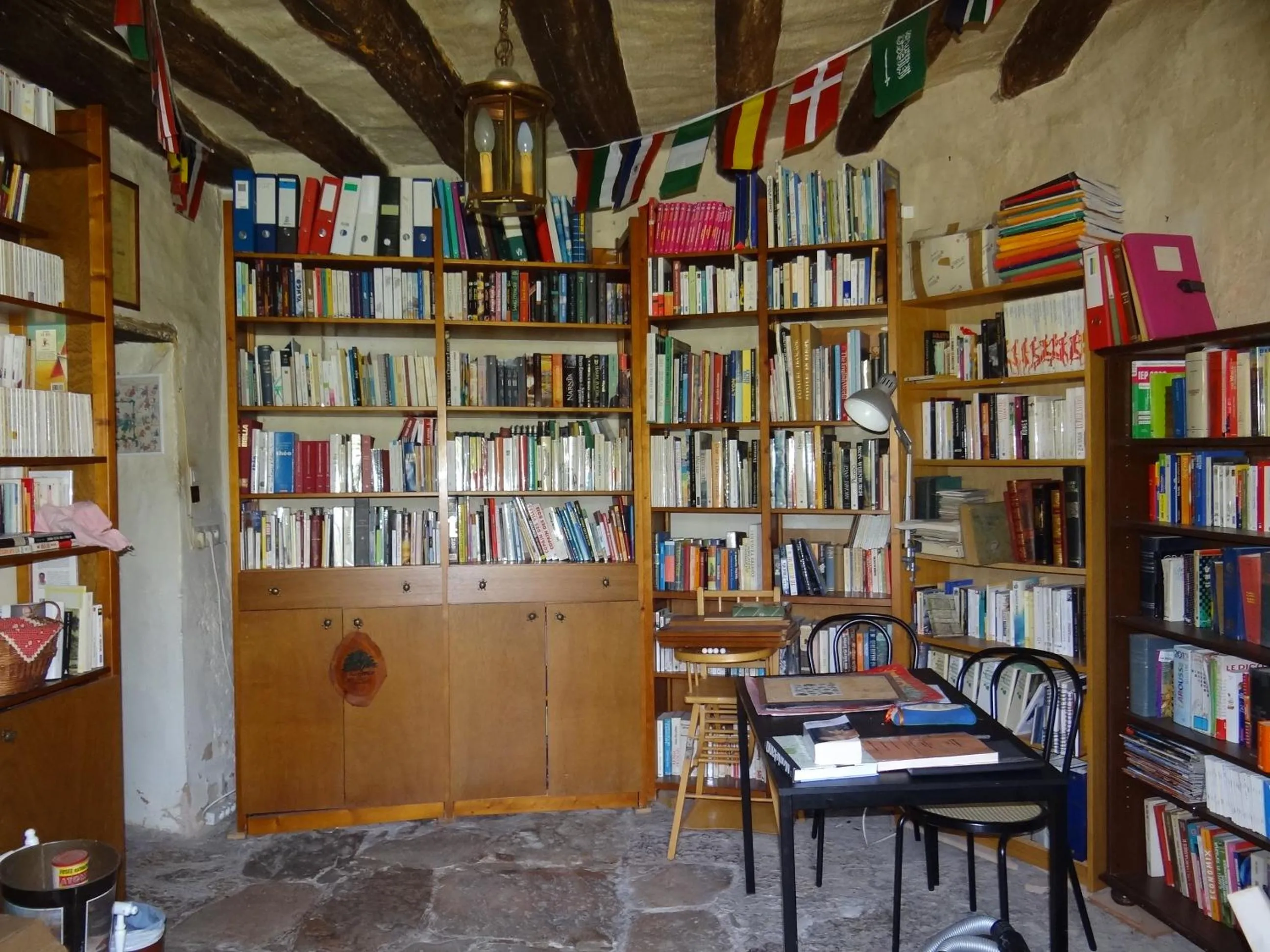 Library in Manoir de la Provosterie