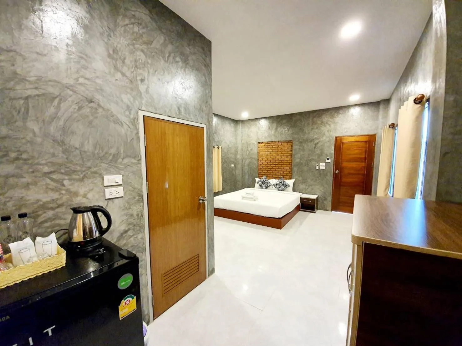 Bed in B-tel Chomthong resort Chiang mai